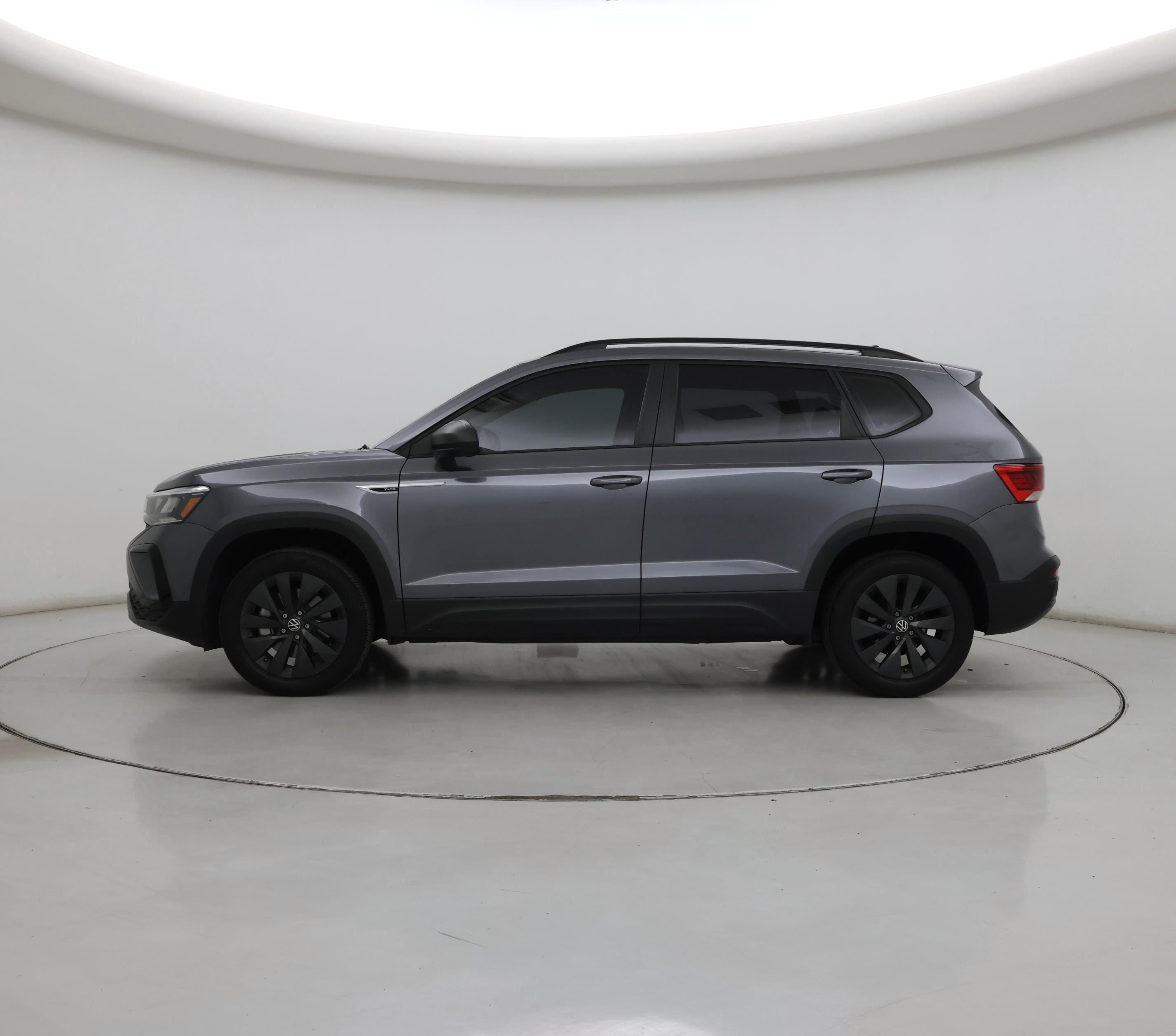 Thumbnail: 2023 Volkswagen Taos - 3