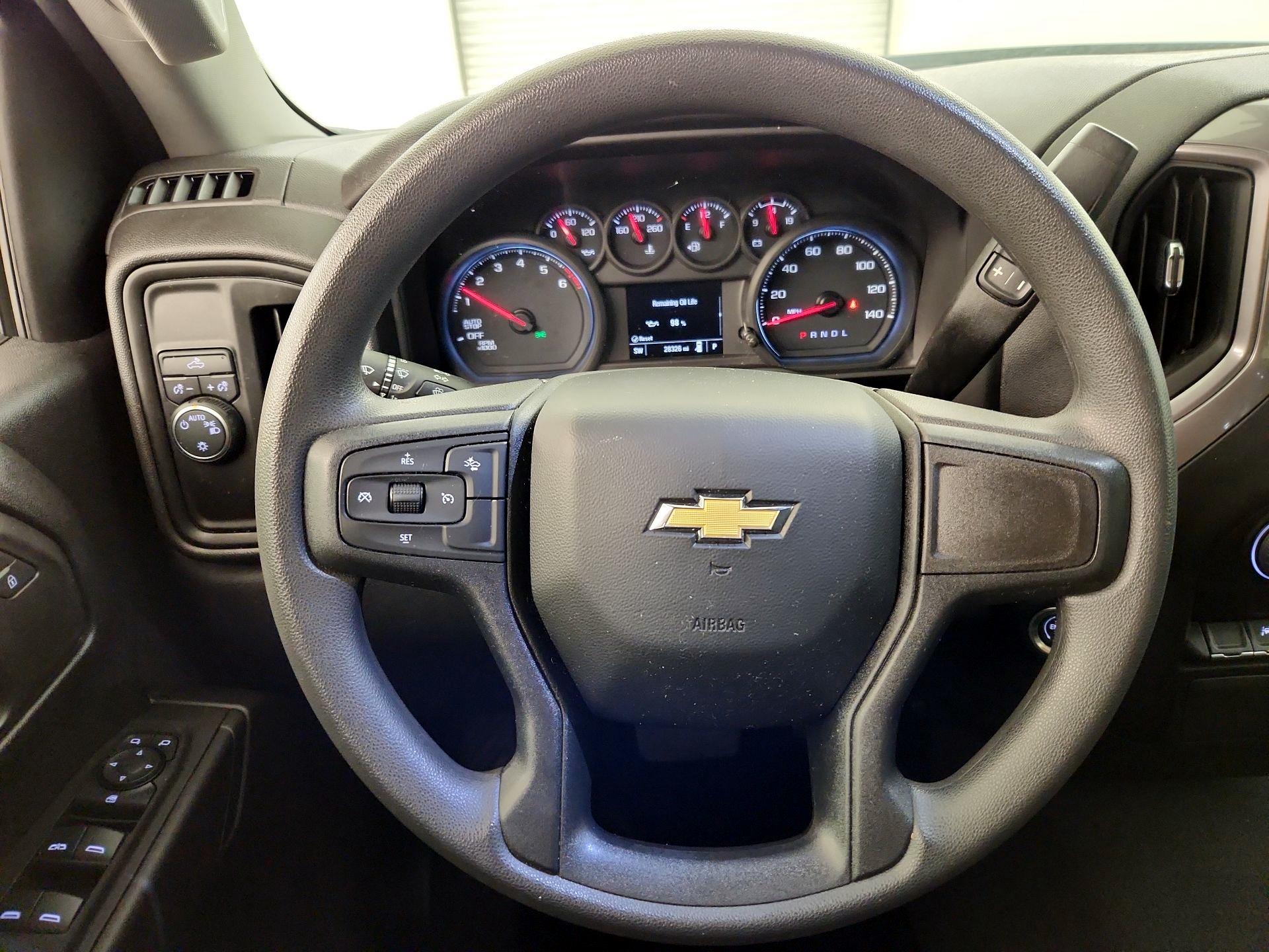 Thumbnail: 2023 Chevrolet Silverado 1500 - 10
