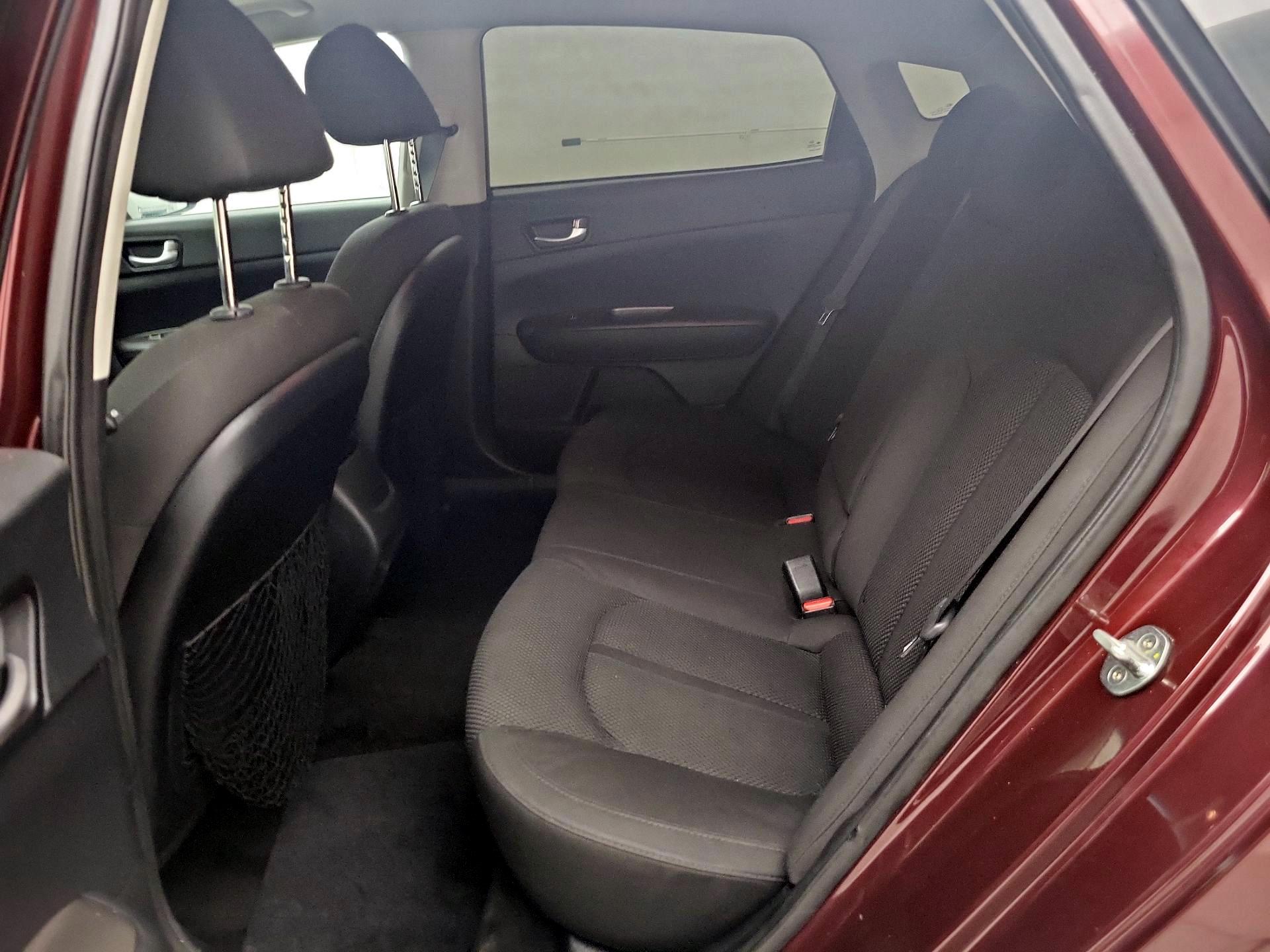 Thumbnail: 2019 Kia Optima - 19