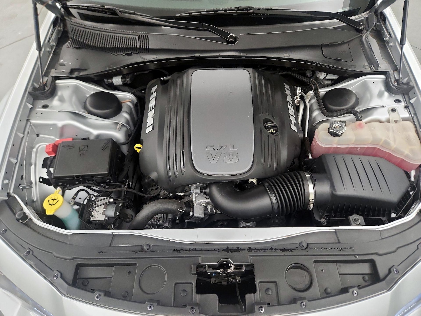 2022 Chrysler 300 S - Photo 22