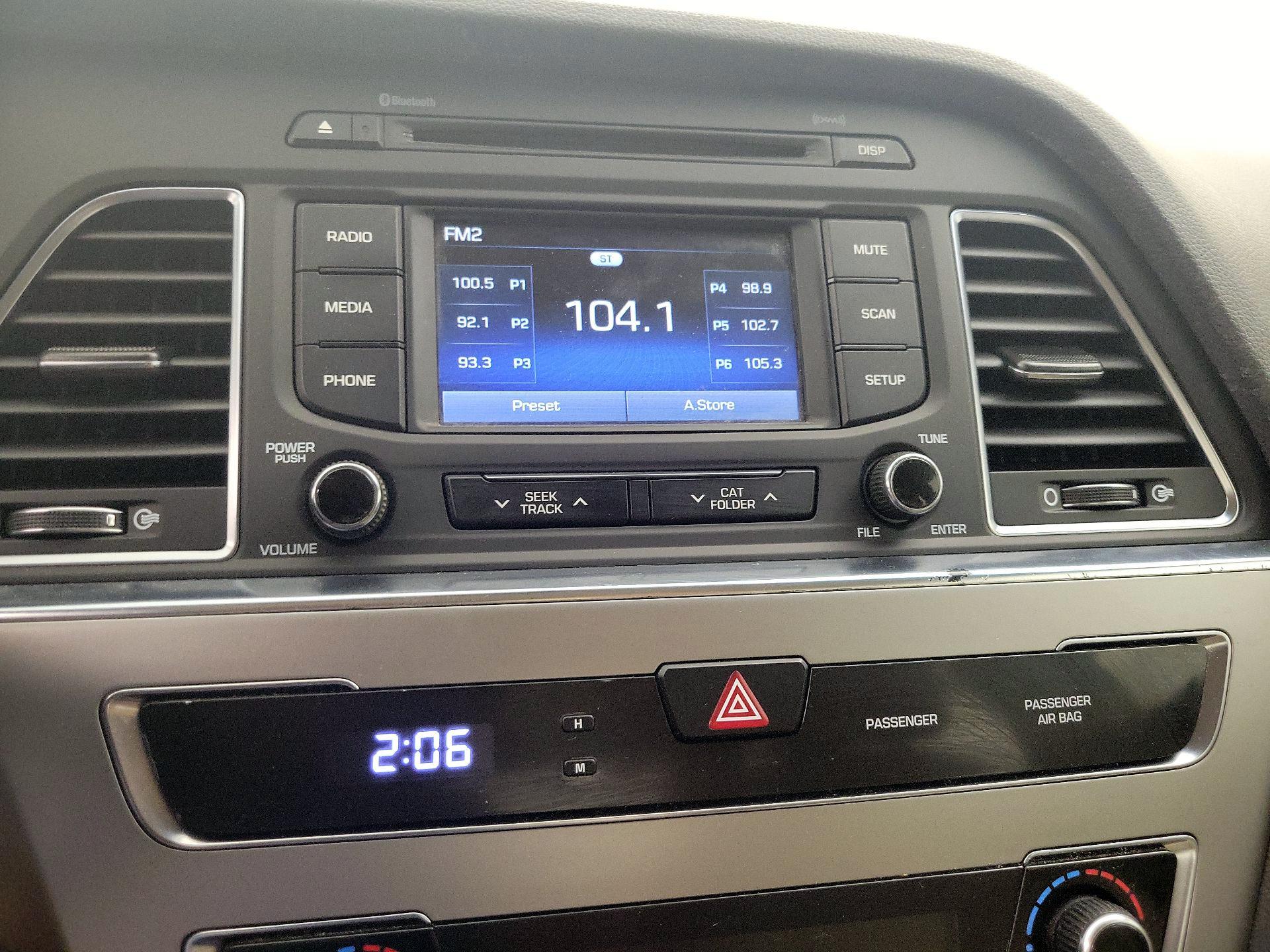 Thumbnail: 2016 Hyundai Sonata - 15