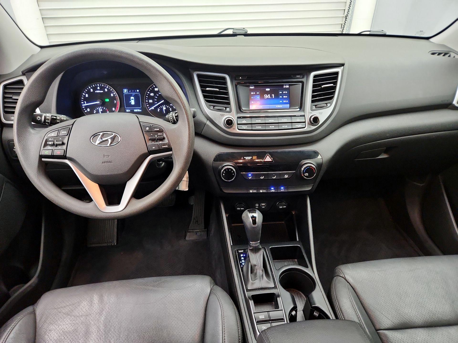 Thumbnail: 2017 Hyundai Tucson - 9