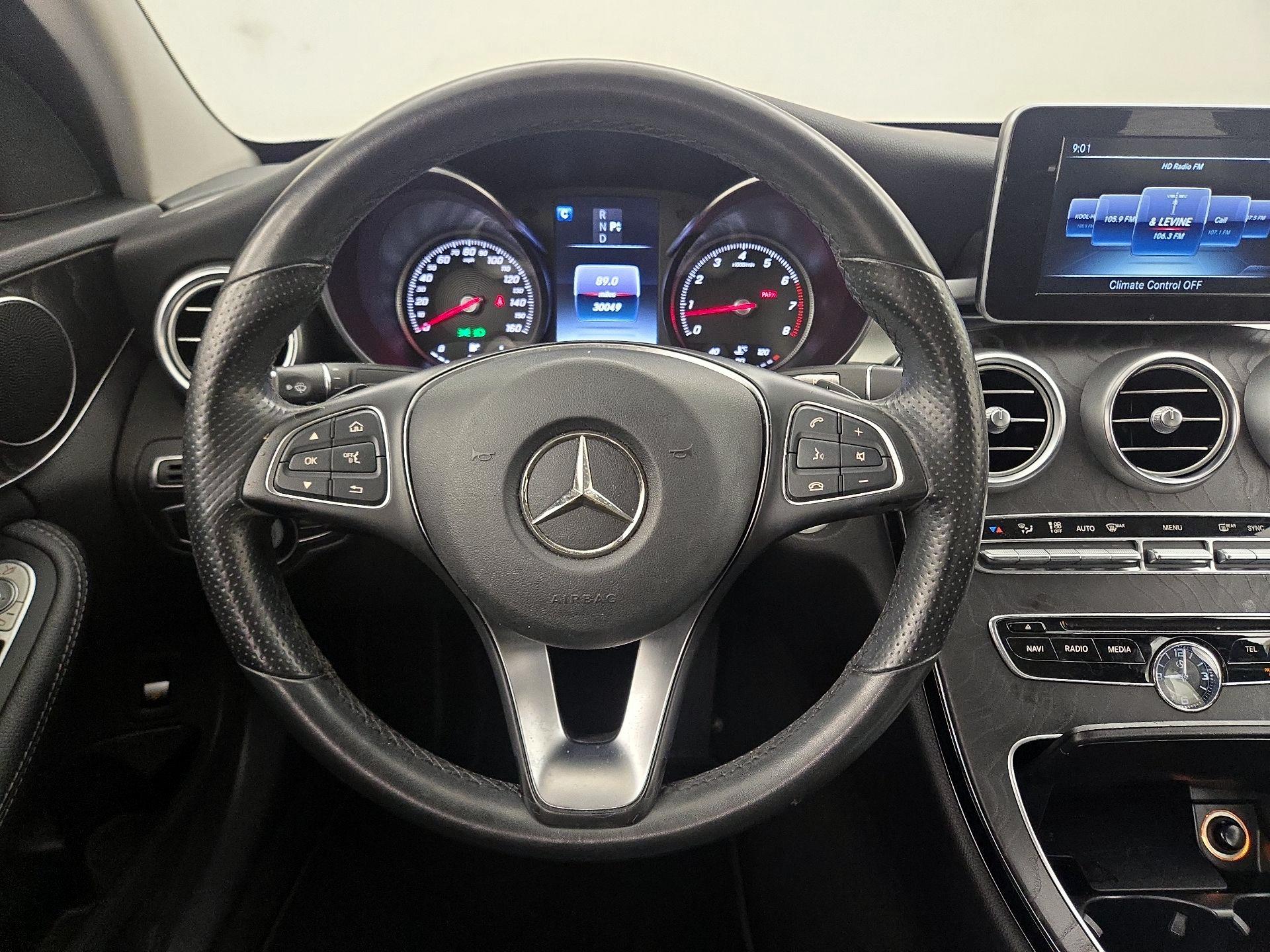 Thumbnail: 2016 Mercedes-Benz C-Class - 10