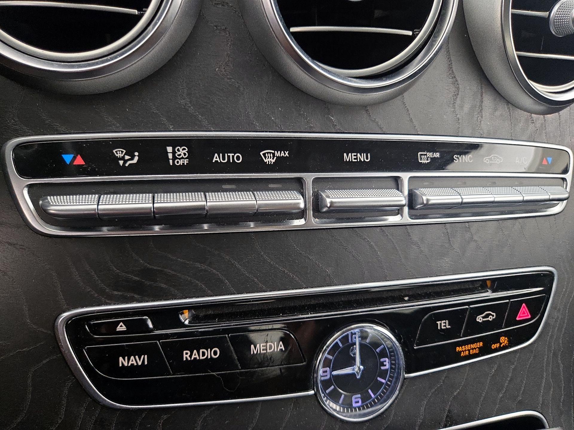 Thumbnail: 2016 Mercedes-Benz C-Class - 16