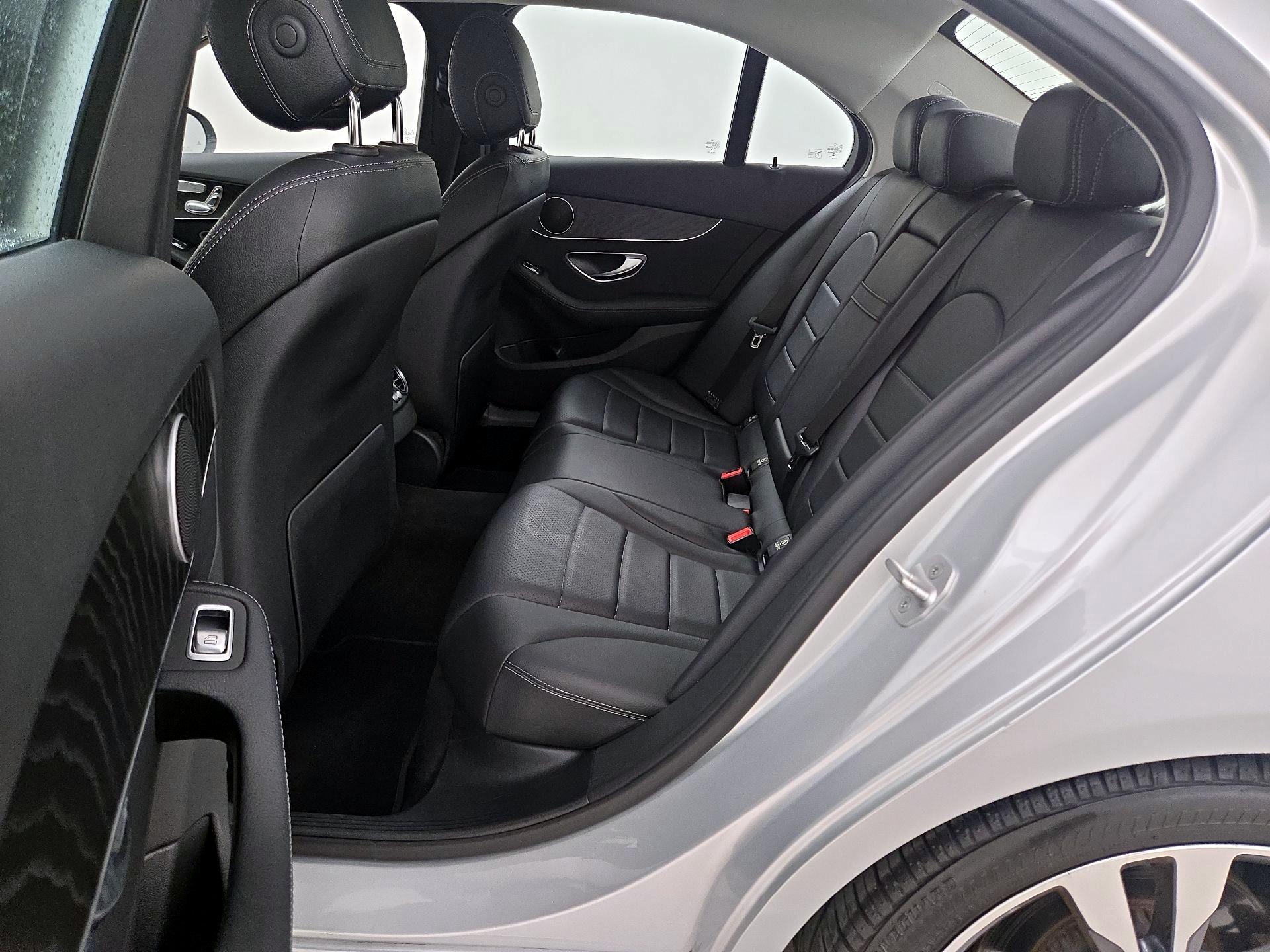 Thumbnail: 2016 Mercedes-Benz C-Class - 19