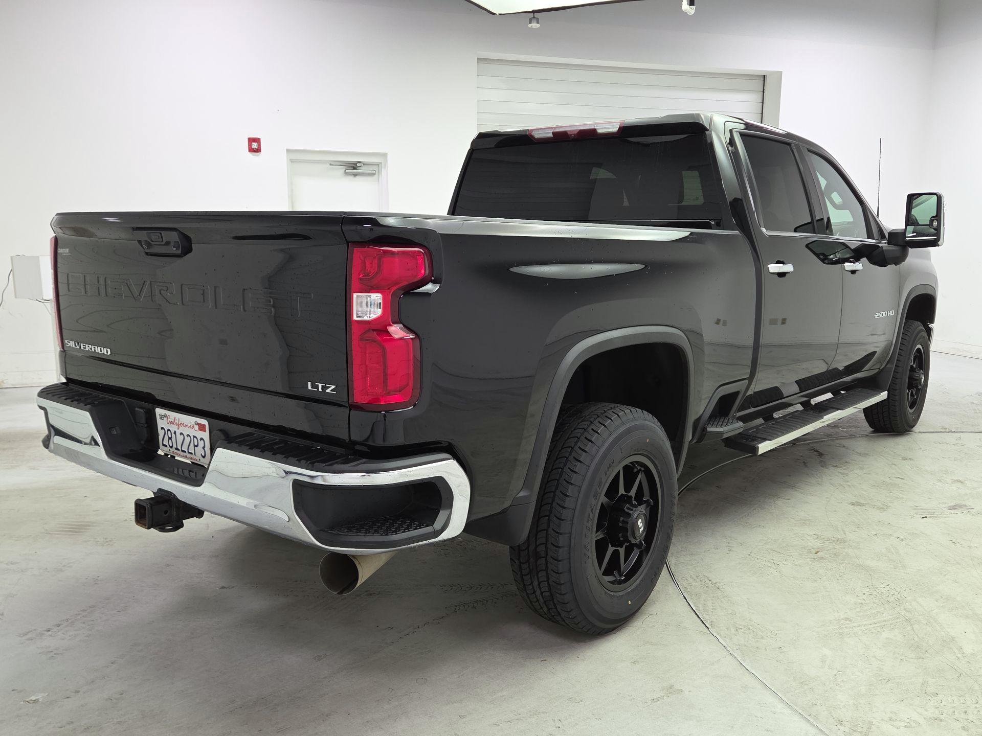 Thumbnail: 2023 Chevrolet Silverado 2500 - 5