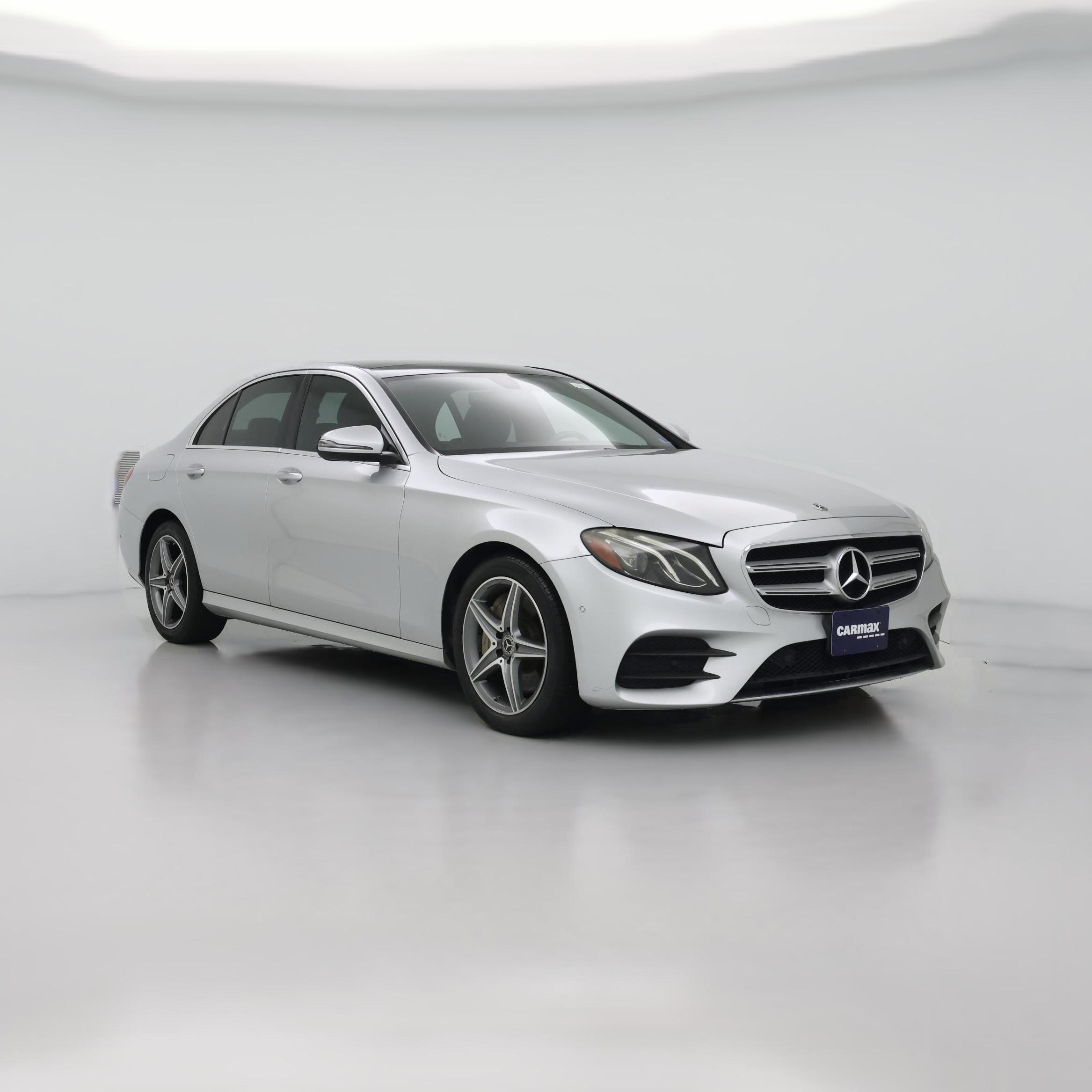 Thumbnail: 2018 Mercedes-Benz E-Class - 1