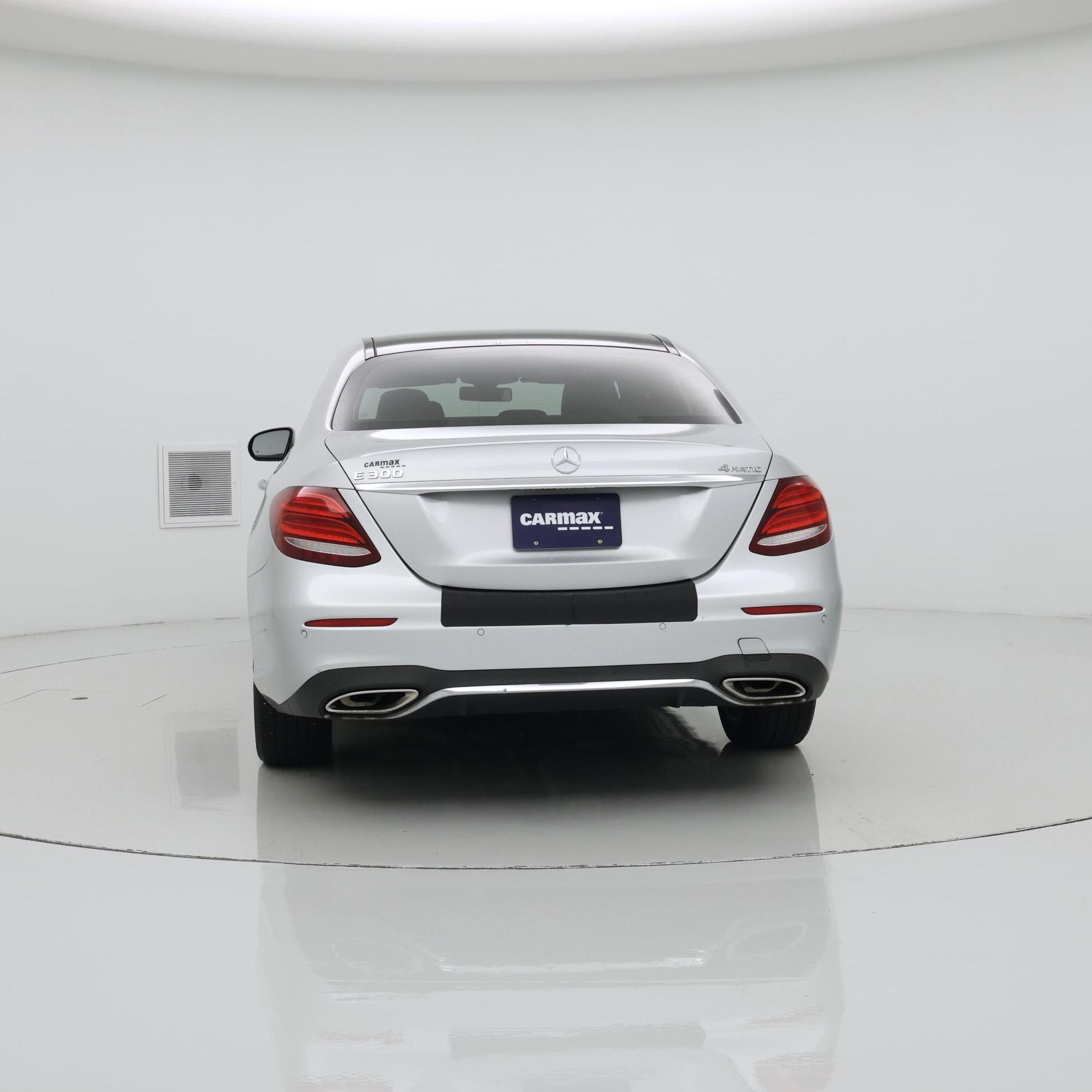 Thumbnail: 2018 Mercedes-Benz E-Class - 6