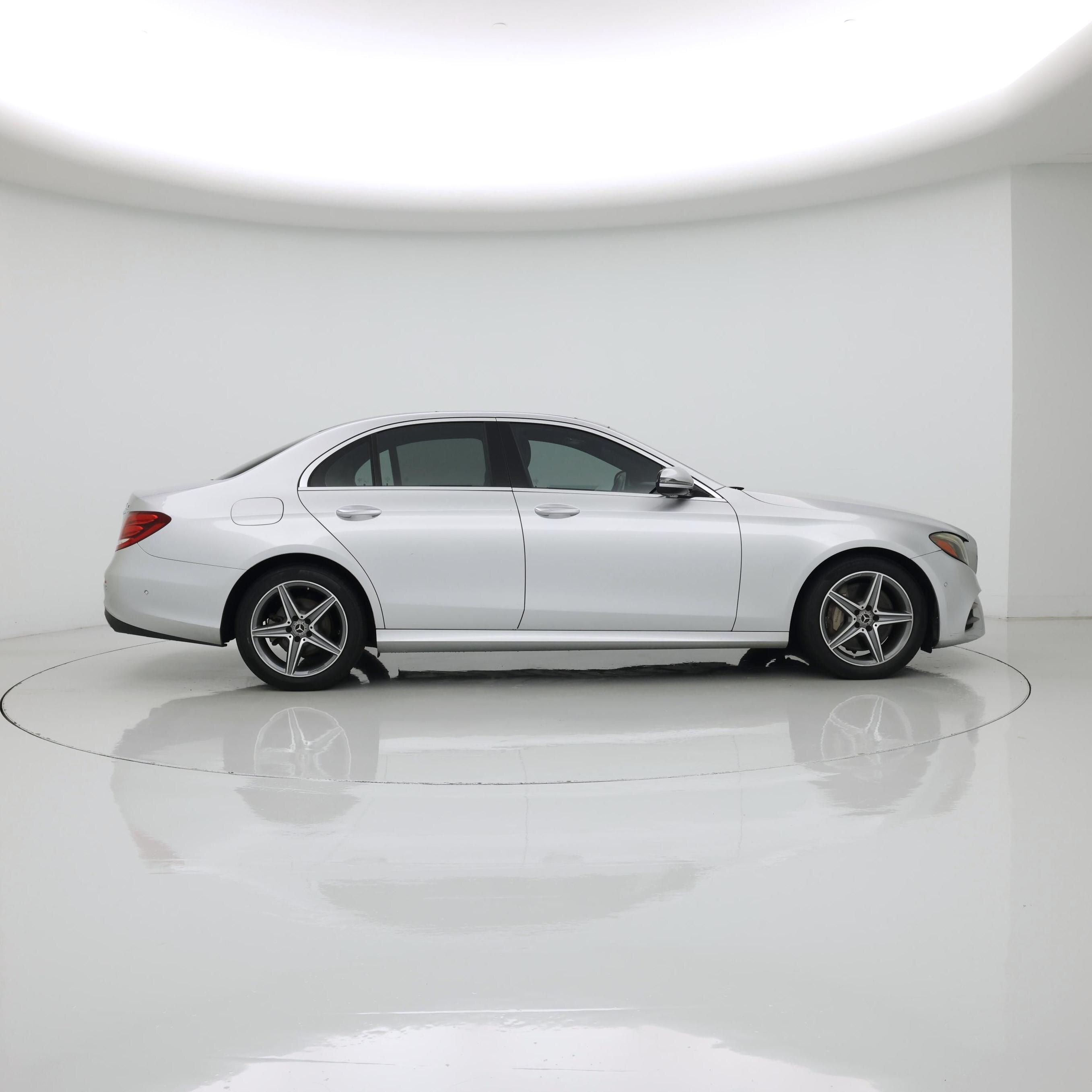 Thumbnail: 2018 Mercedes-Benz E-Class - 7