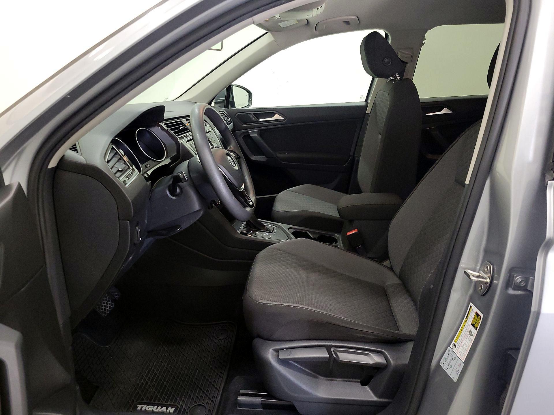 Thumbnail: 2019 Volkswagen Tiguan - 11
