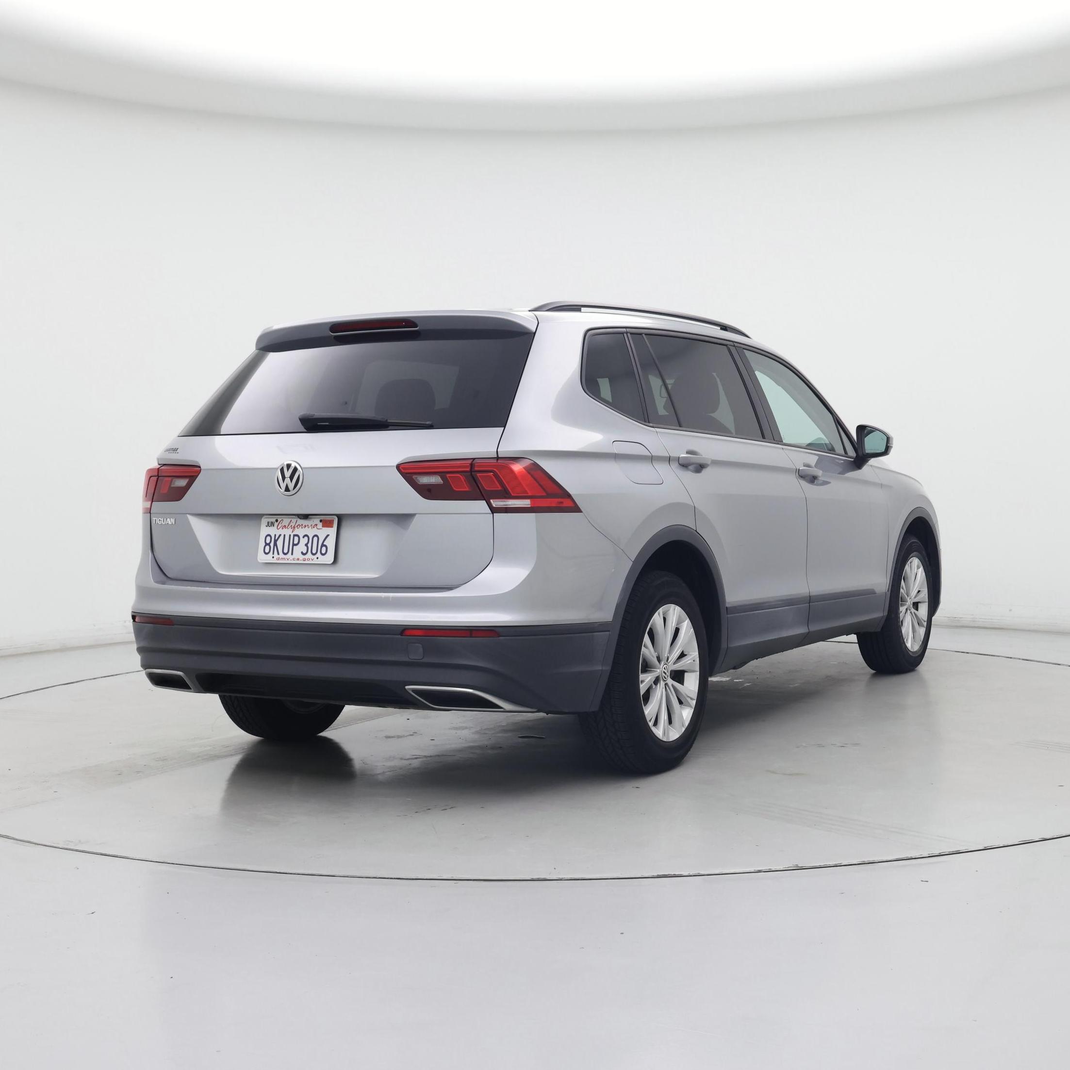 Thumbnail: 2019 Volkswagen Tiguan - 8