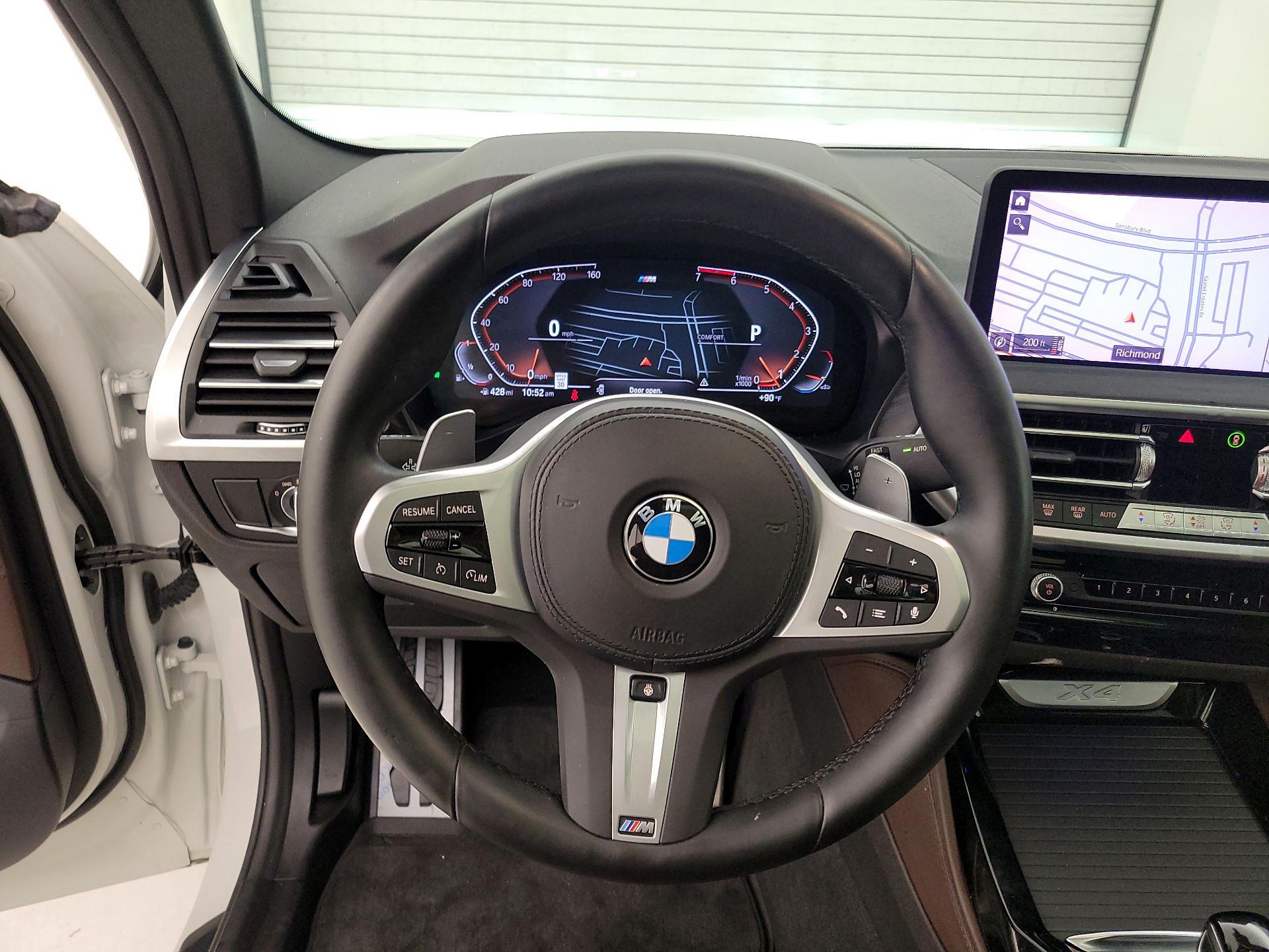 Thumbnail: 2023 BMW X4 - 10