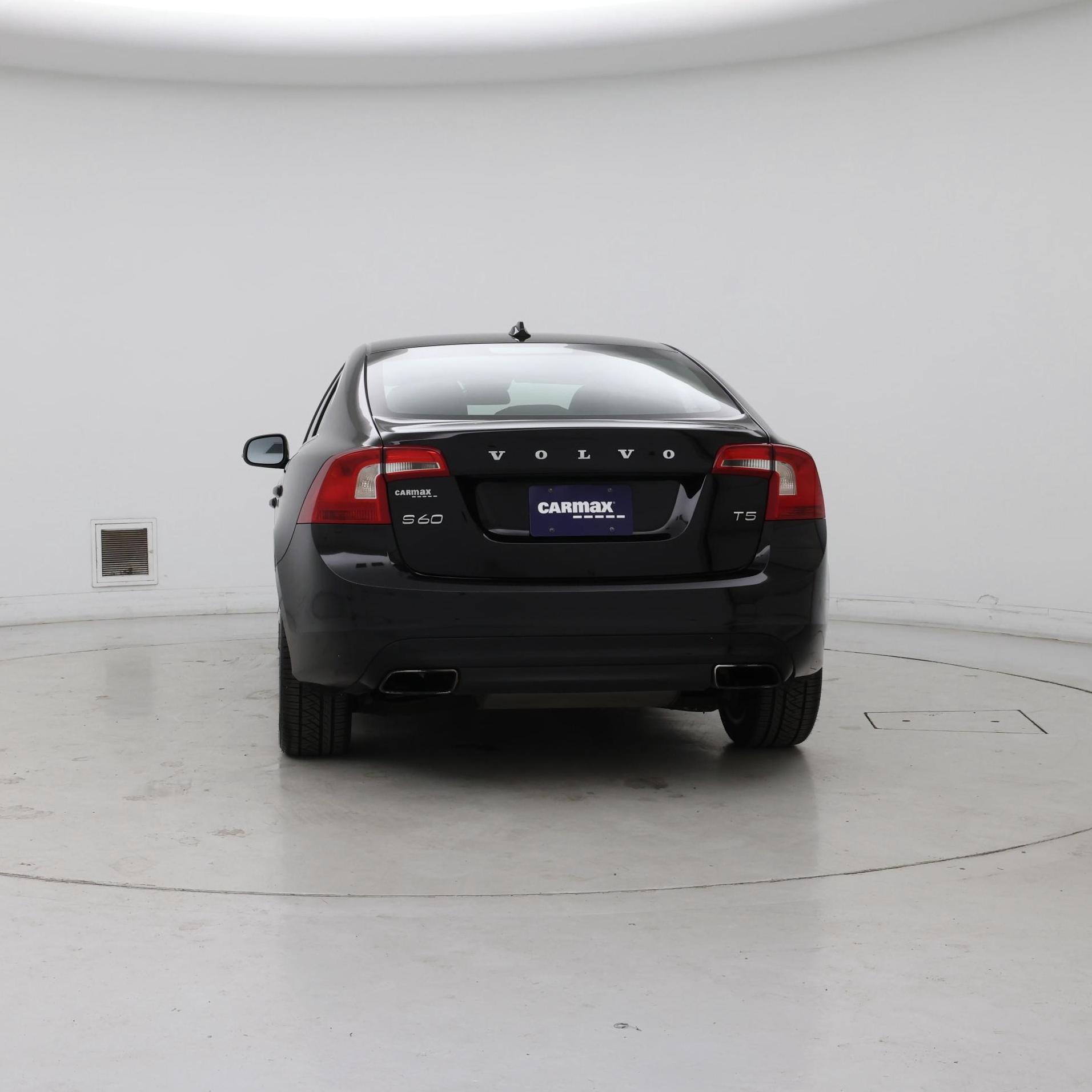 Thumbnail: 2015 Volvo S60 - 6