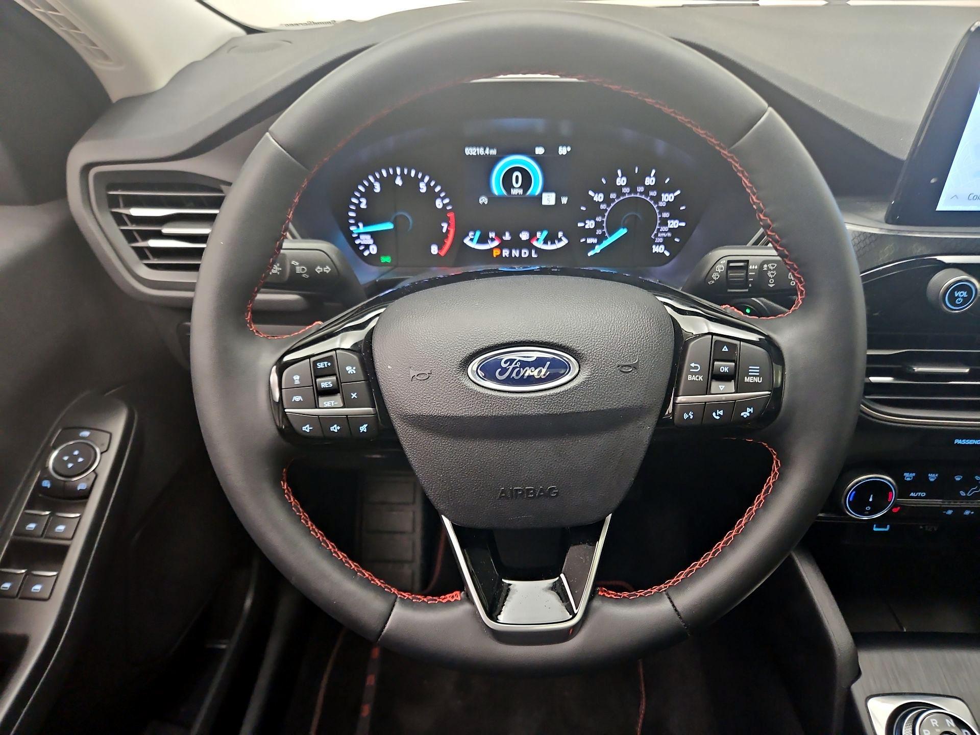 Thumbnail: 2022 Ford Escape - 10