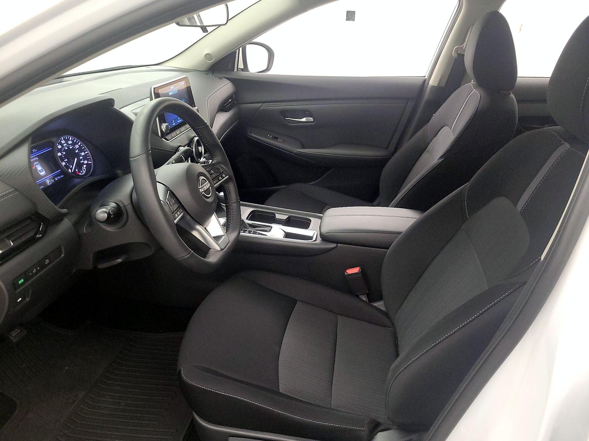Thumbnail: 2024 Nissan Sentra - 11