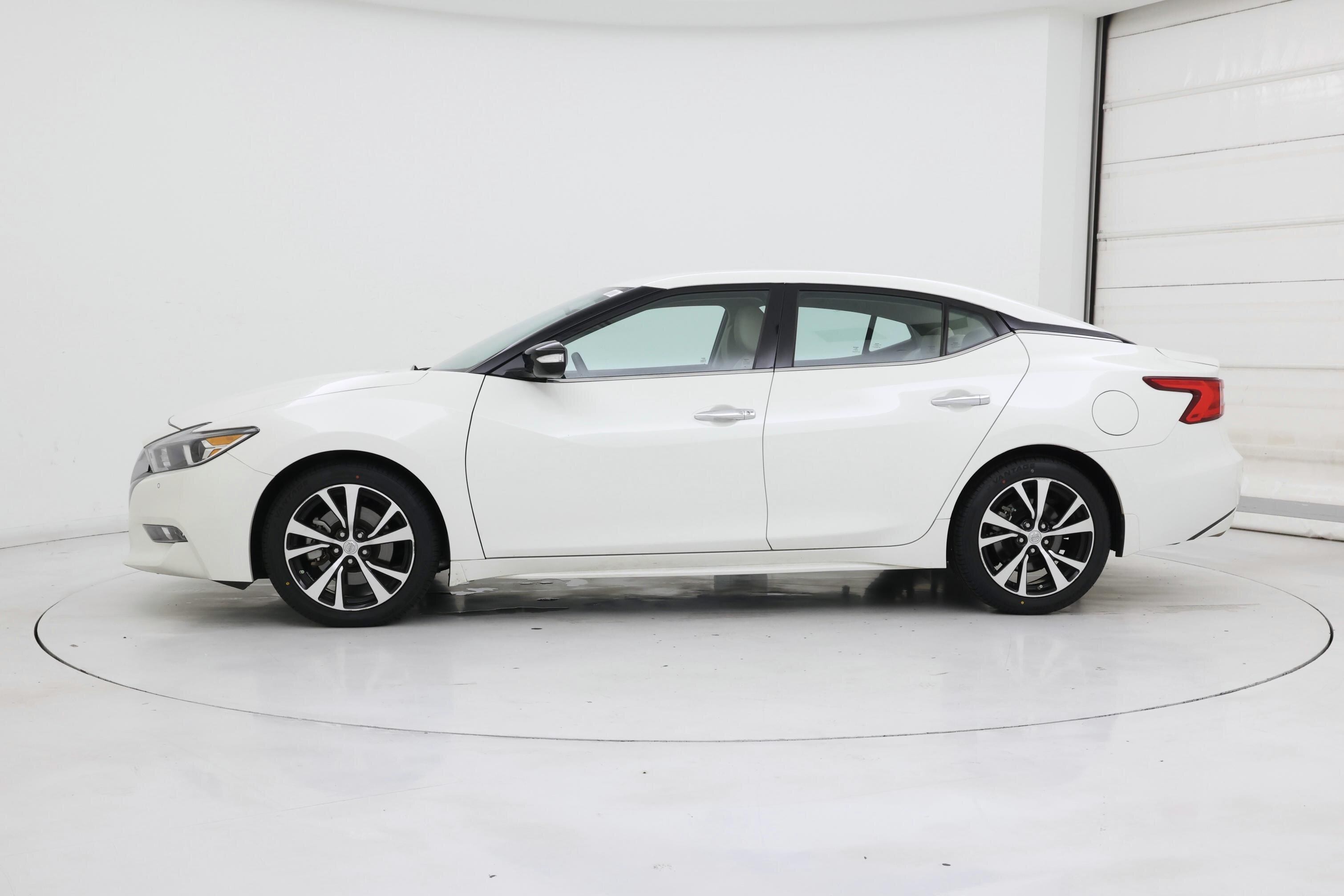Thumbnail: 2018 Nissan Maxima - 3