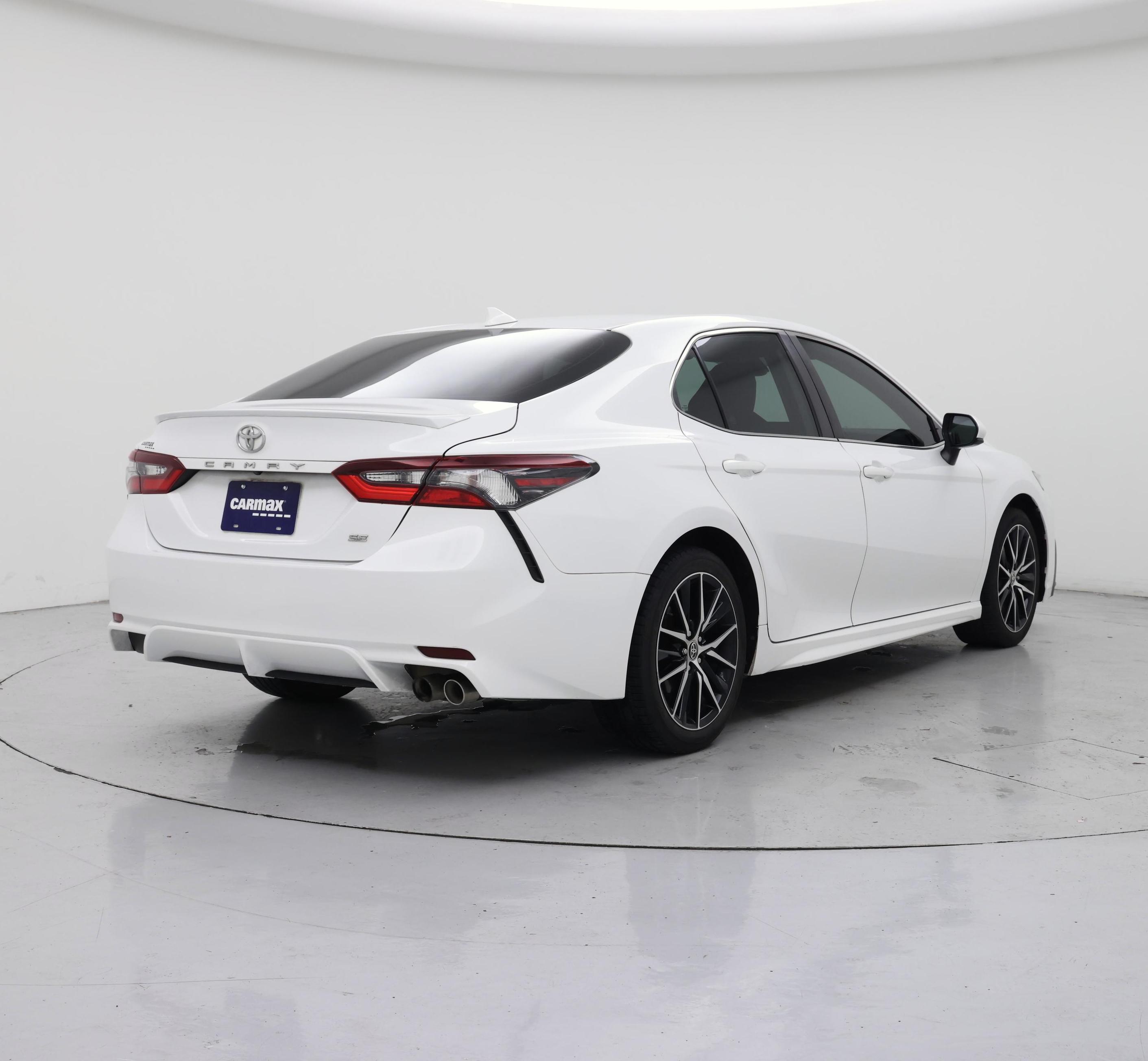 Thumbnail: 2021 Toyota Camry - 8