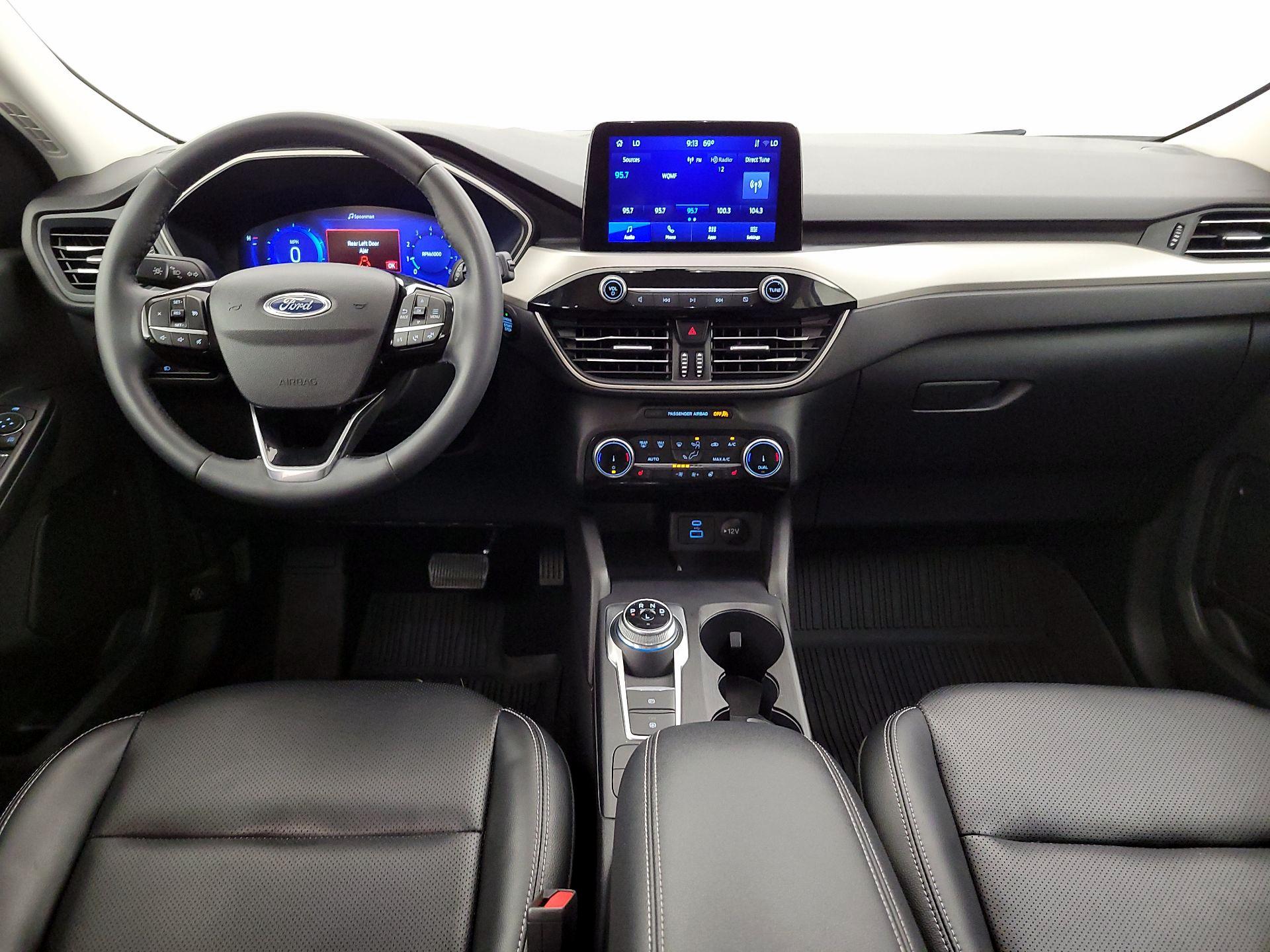 Thumbnail: 2022 Ford Escape - 9