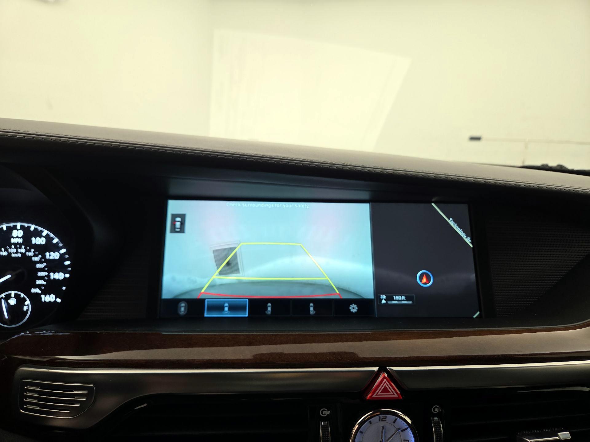 Thumbnail: 2017 Genesis G90 - 14