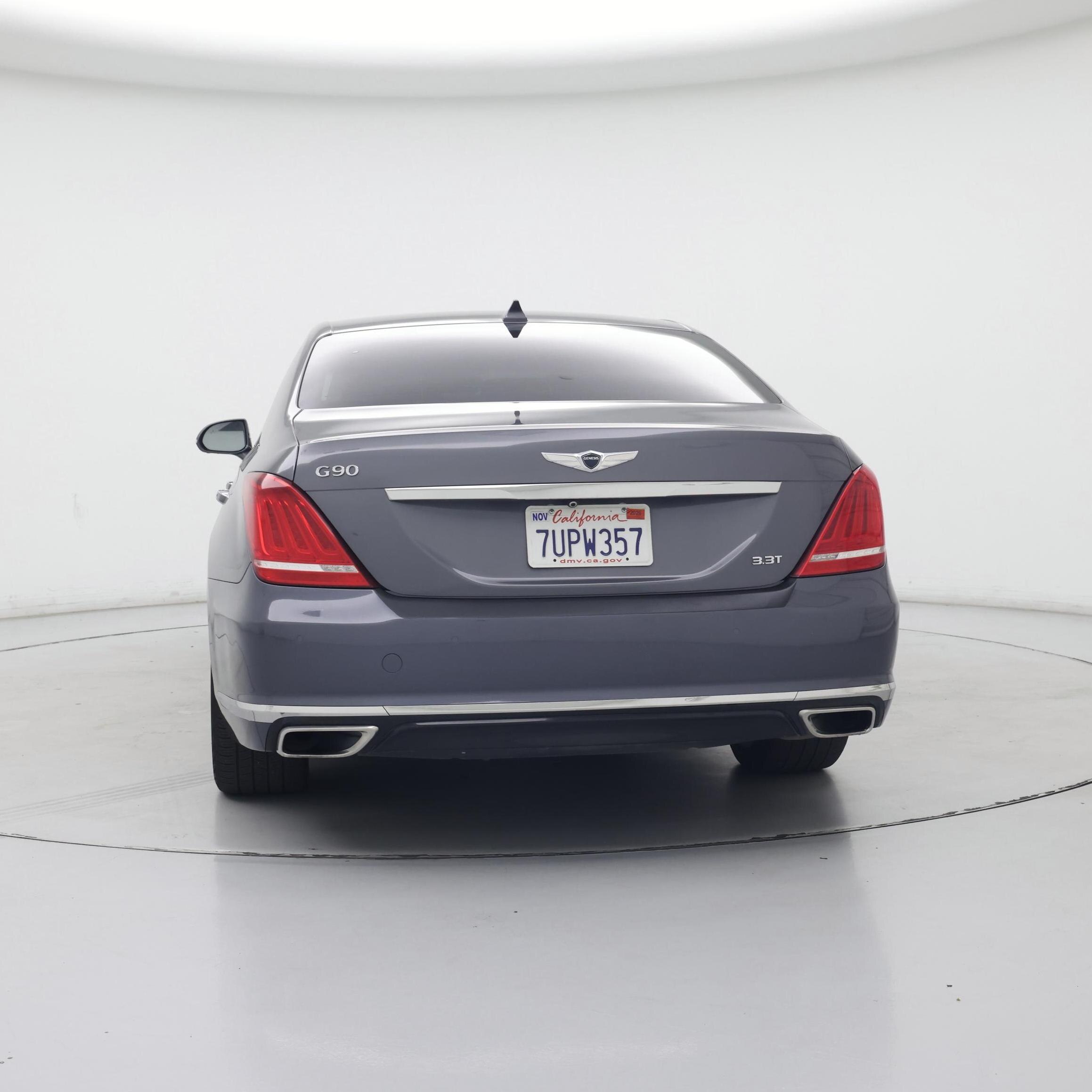 Thumbnail: 2017 Genesis G90 - 6