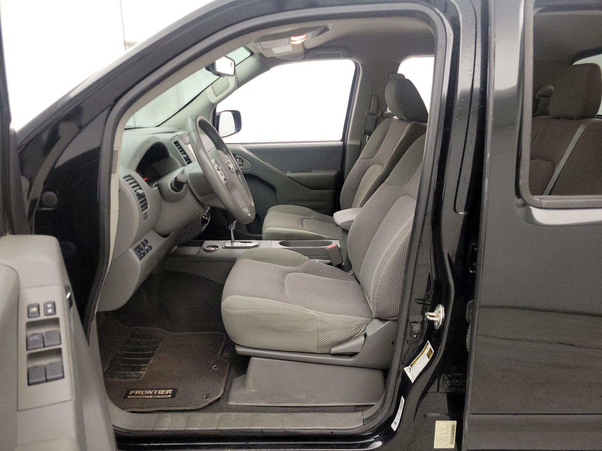 Thumbnail: 2020 Nissan Frontier - 11