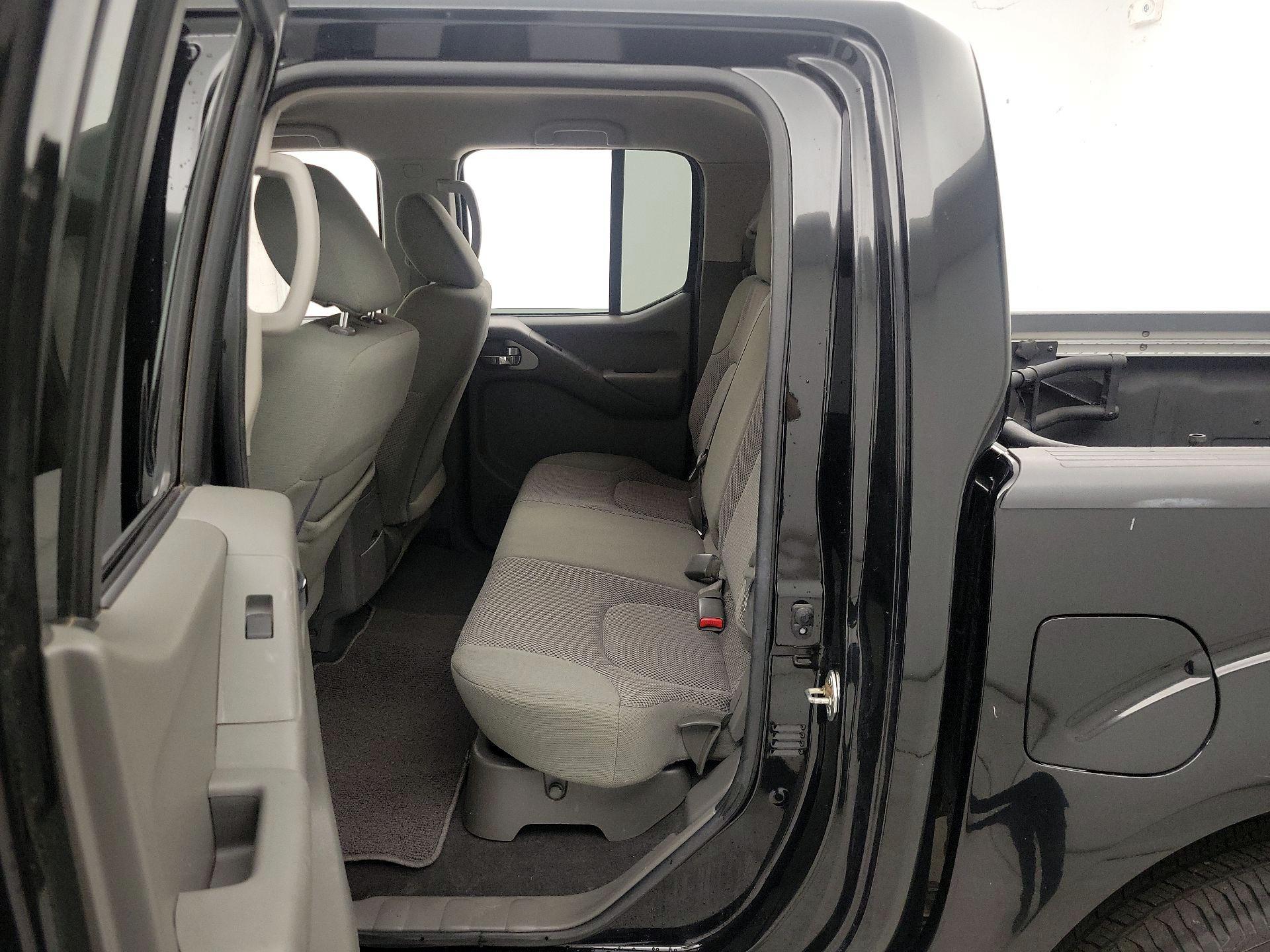 Thumbnail: 2020 Nissan Frontier - 19
