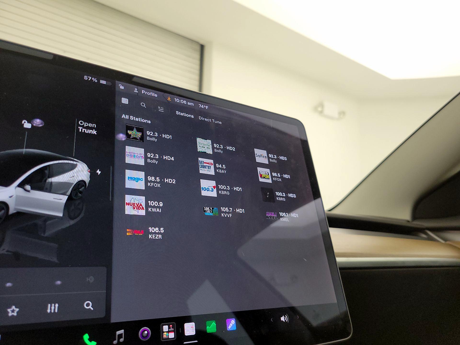 Thumbnail: 2022 Tesla Model 3 - 15
