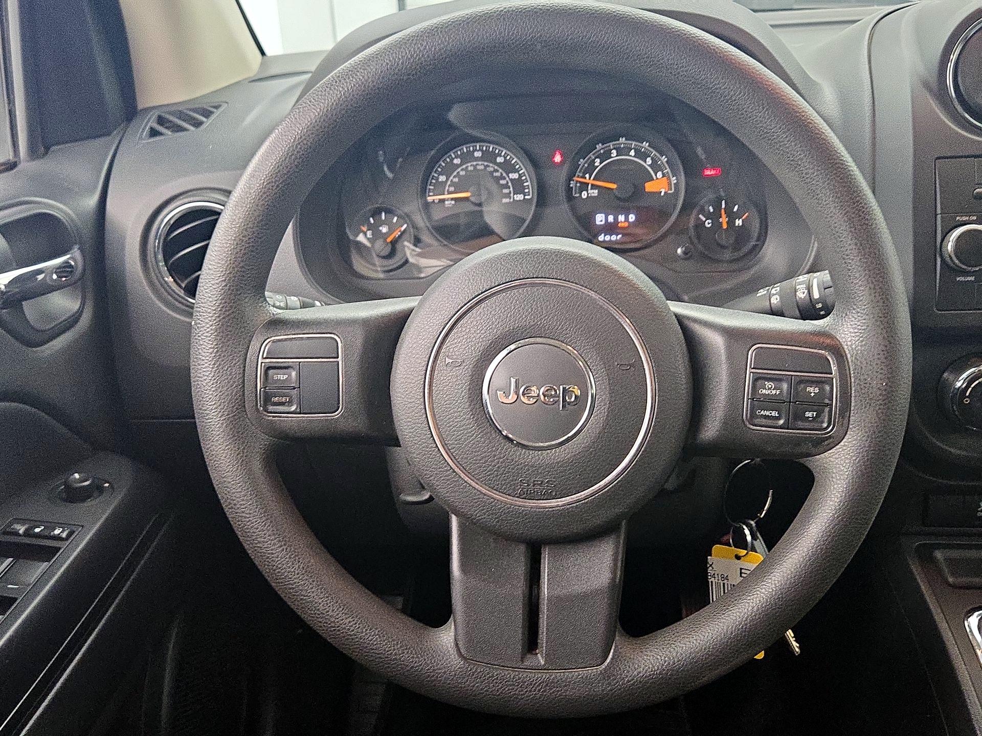 Thumbnail: 2014 Jeep Compass - 10