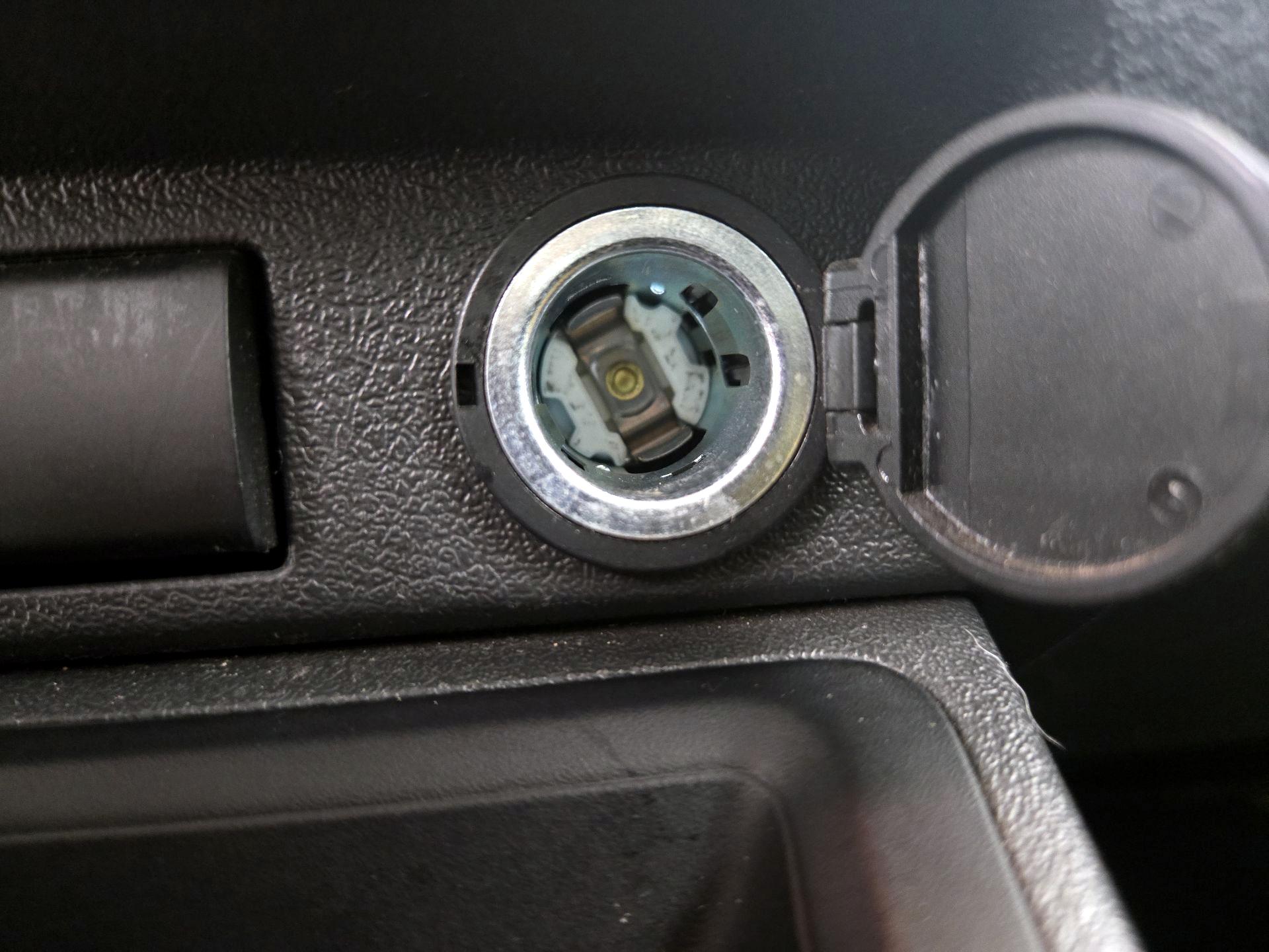 Thumbnail: 2014 Jeep Compass - 16