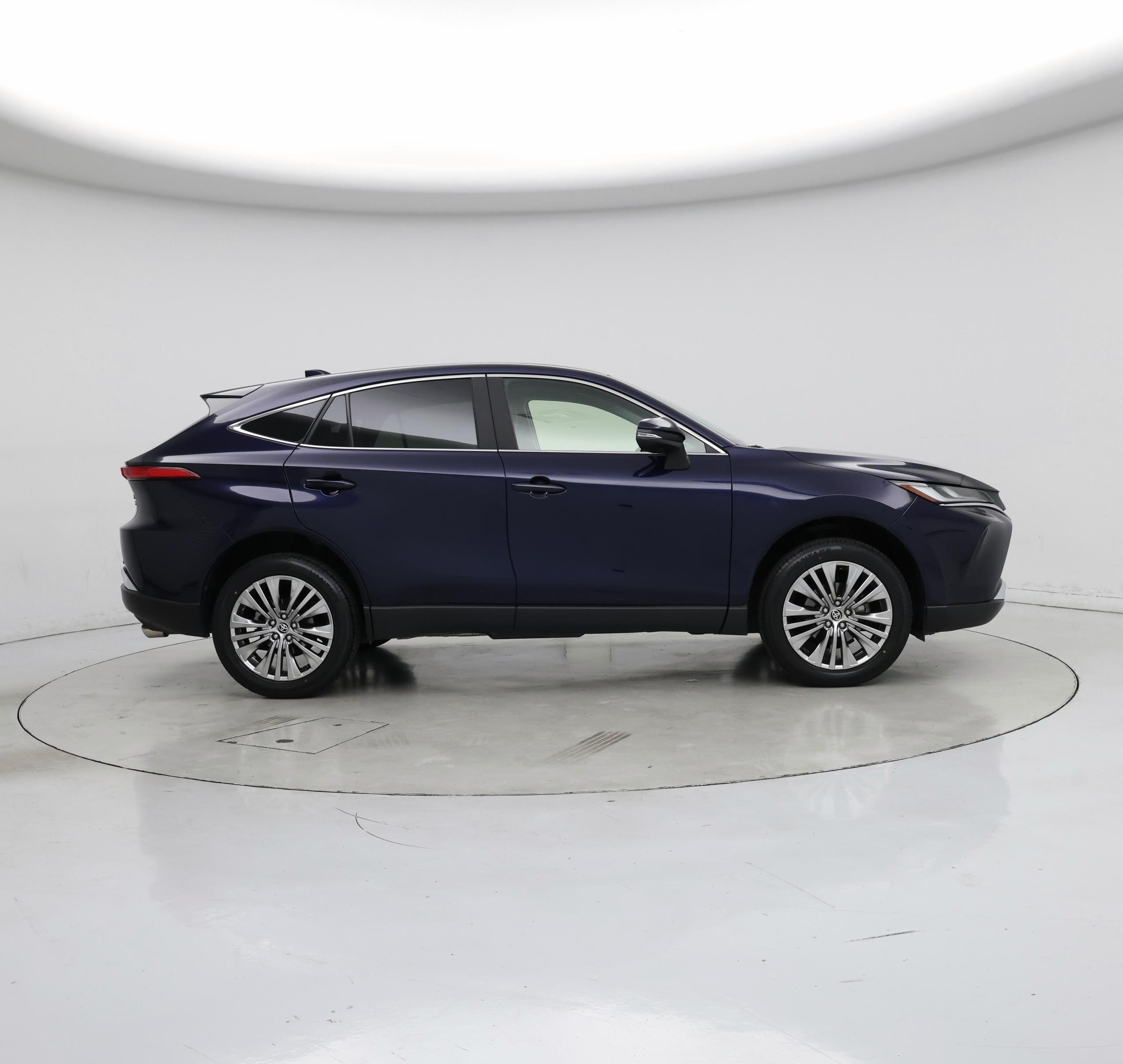 Thumbnail: 2022 Toyota Venza - 7