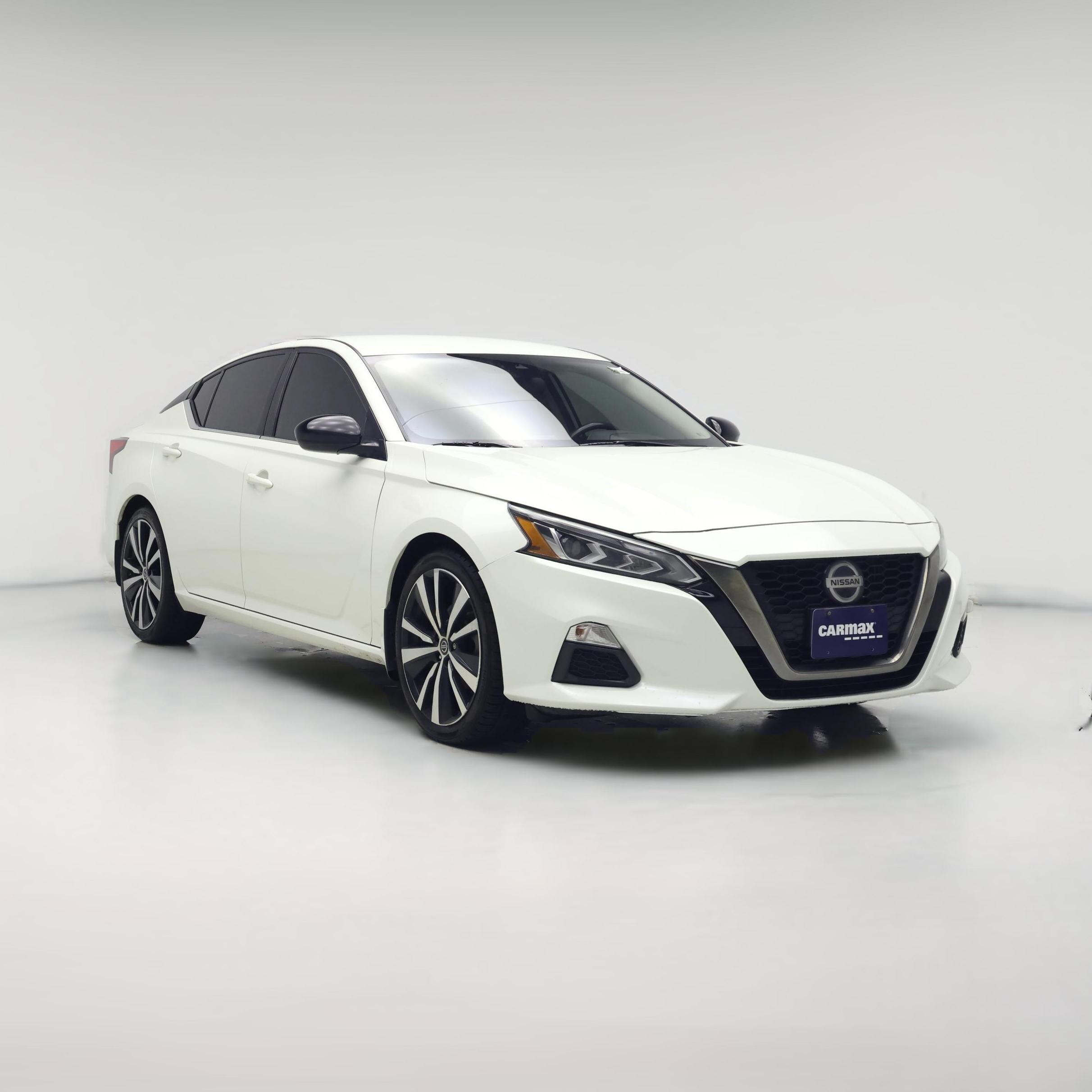 Thumbnail: 2020 Nissan Altima - 1