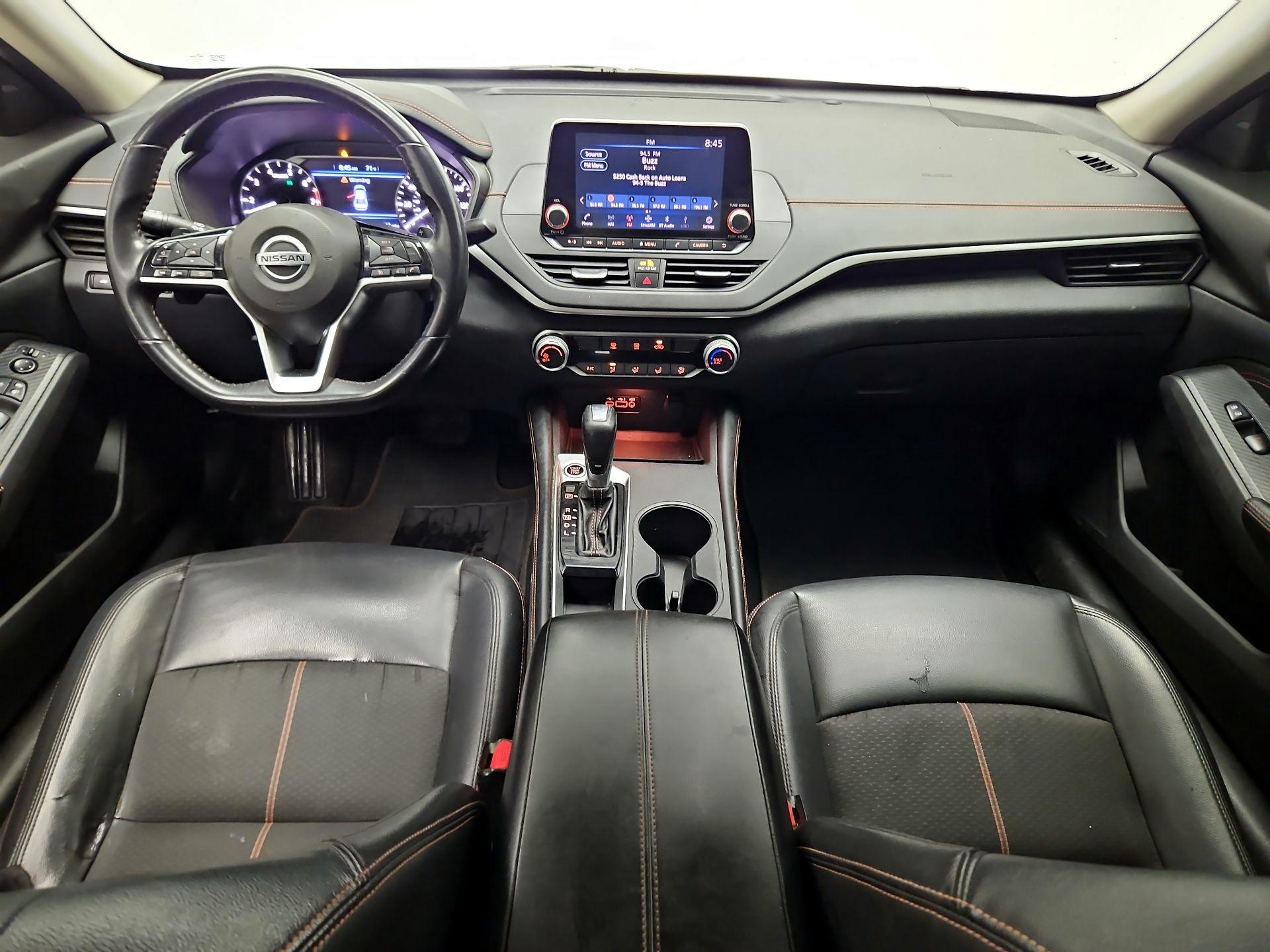 Thumbnail: 2020 Nissan Altima - 9