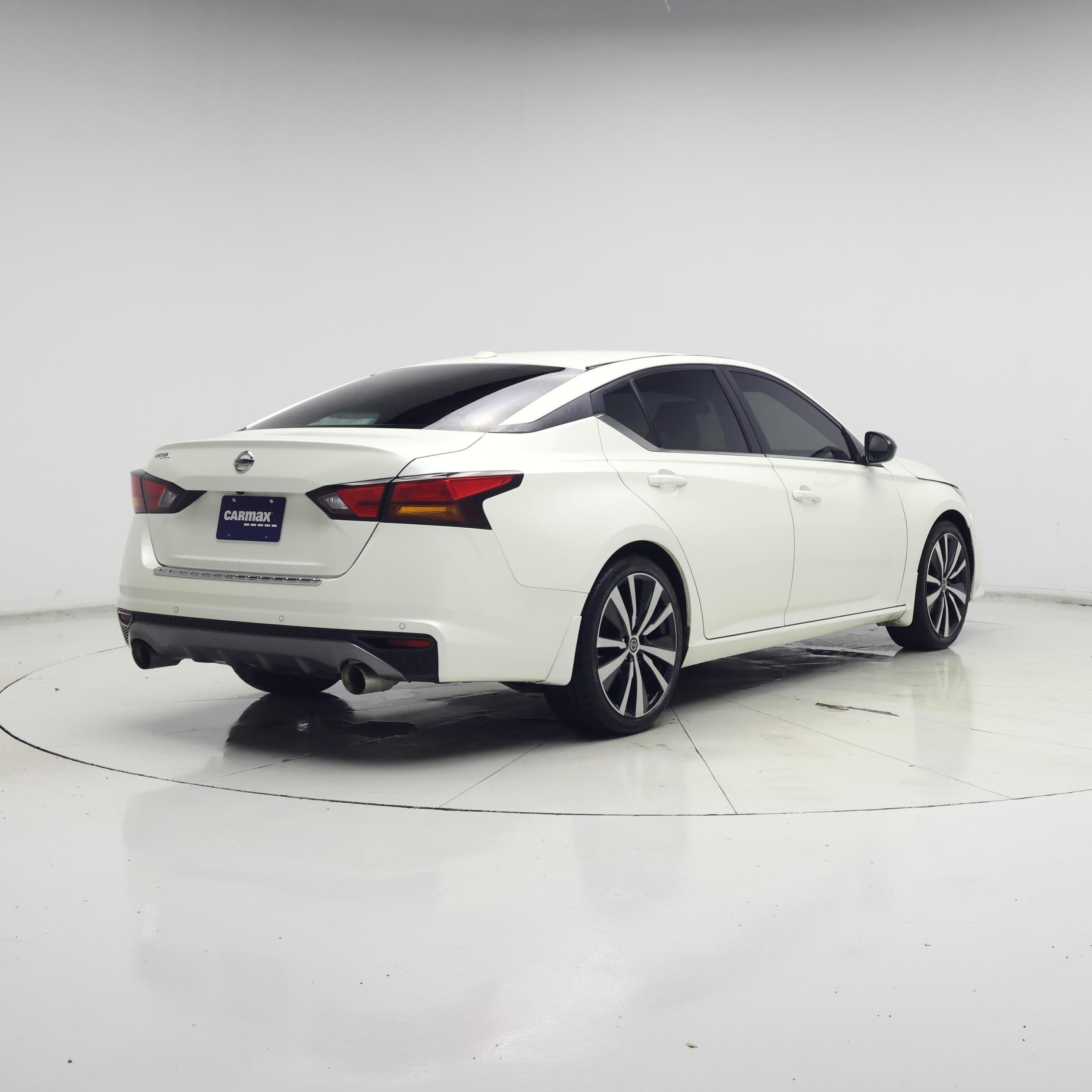 Thumbnail: 2020 Nissan Altima - 8