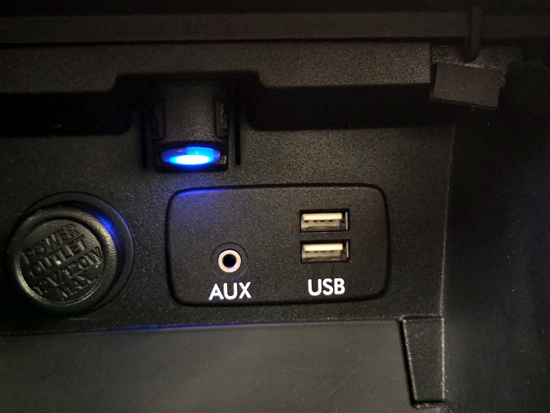 Thumbnail: 2015 Subaru Legacy - 19