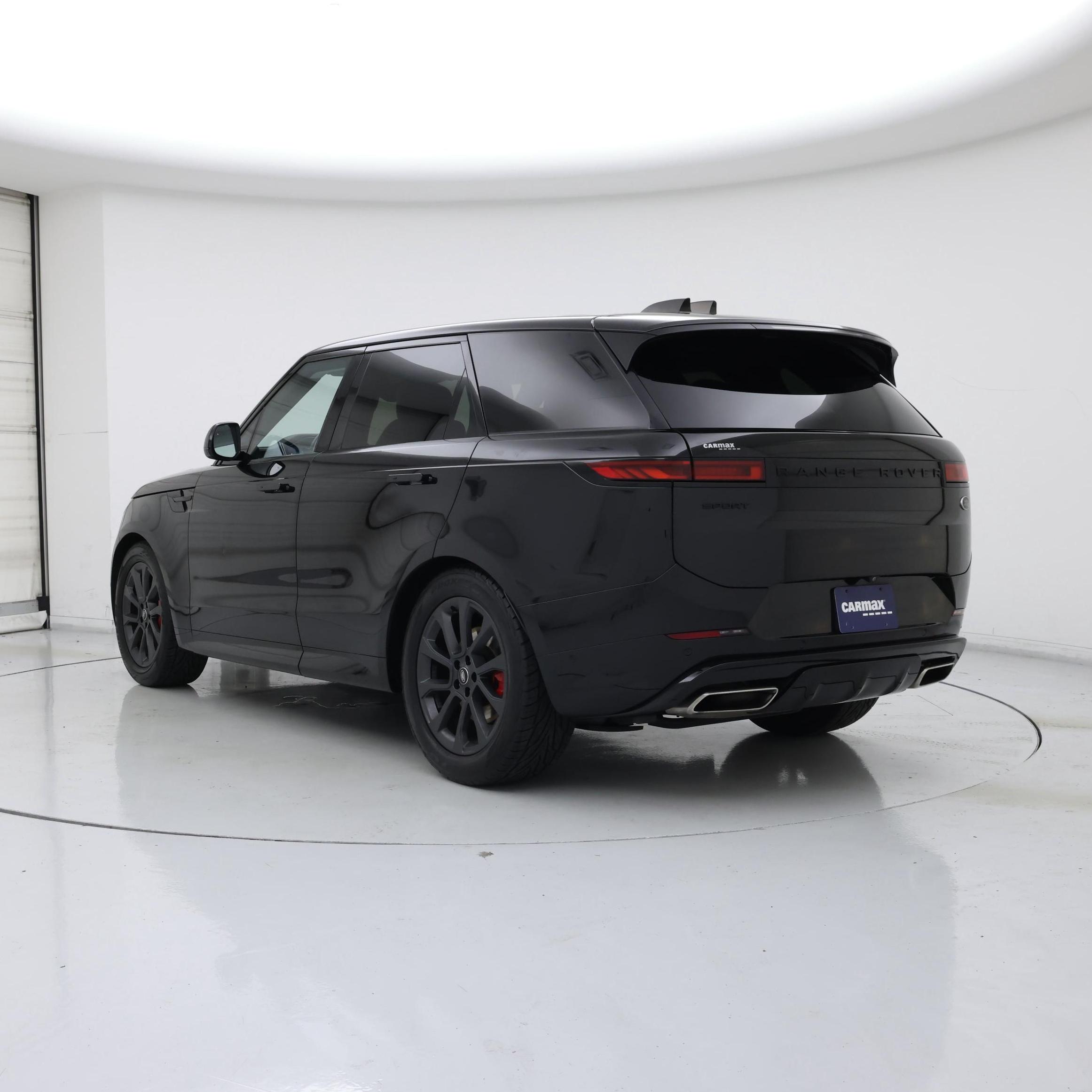 Thumbnail: 2023 Land Rover Range Rover Sport - 2