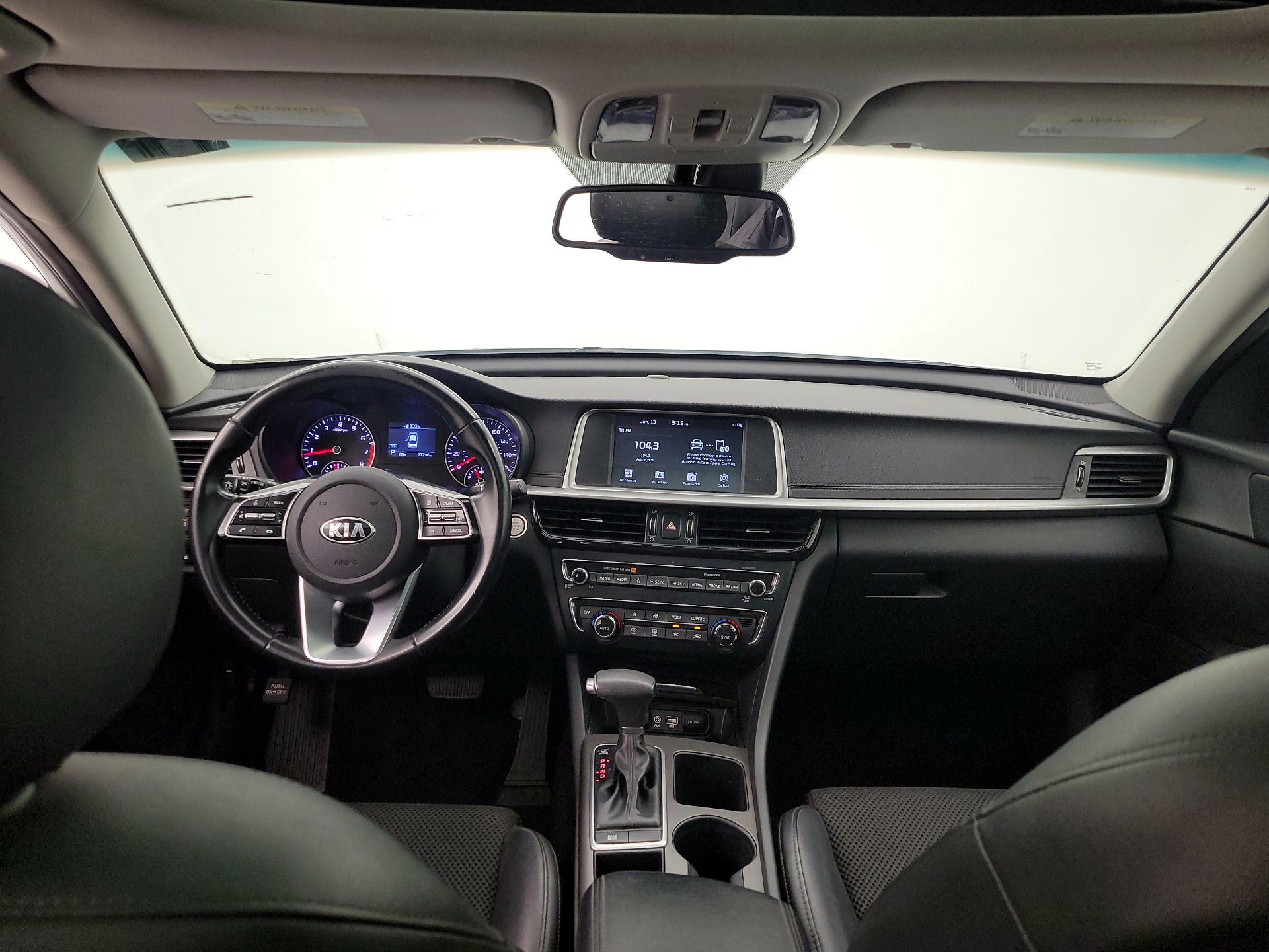 Thumbnail: 2019 Kia Optima - 9