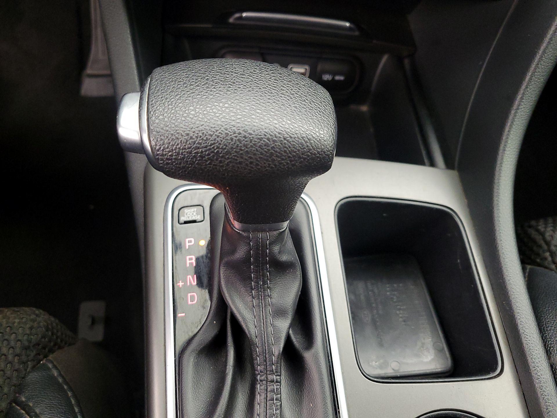 Thumbnail: 2019 Kia Optima - 17