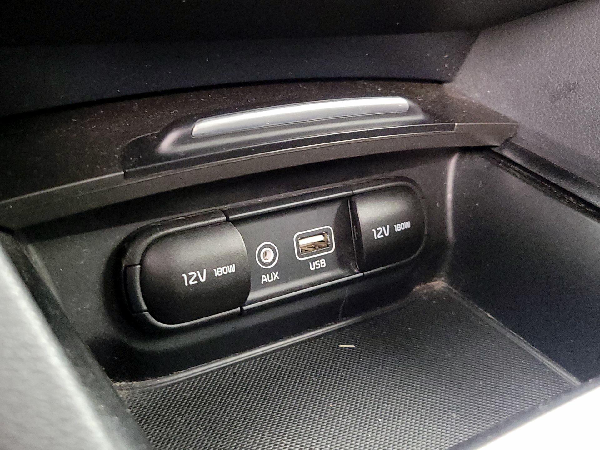 Thumbnail: 2019 Kia Optima - 18