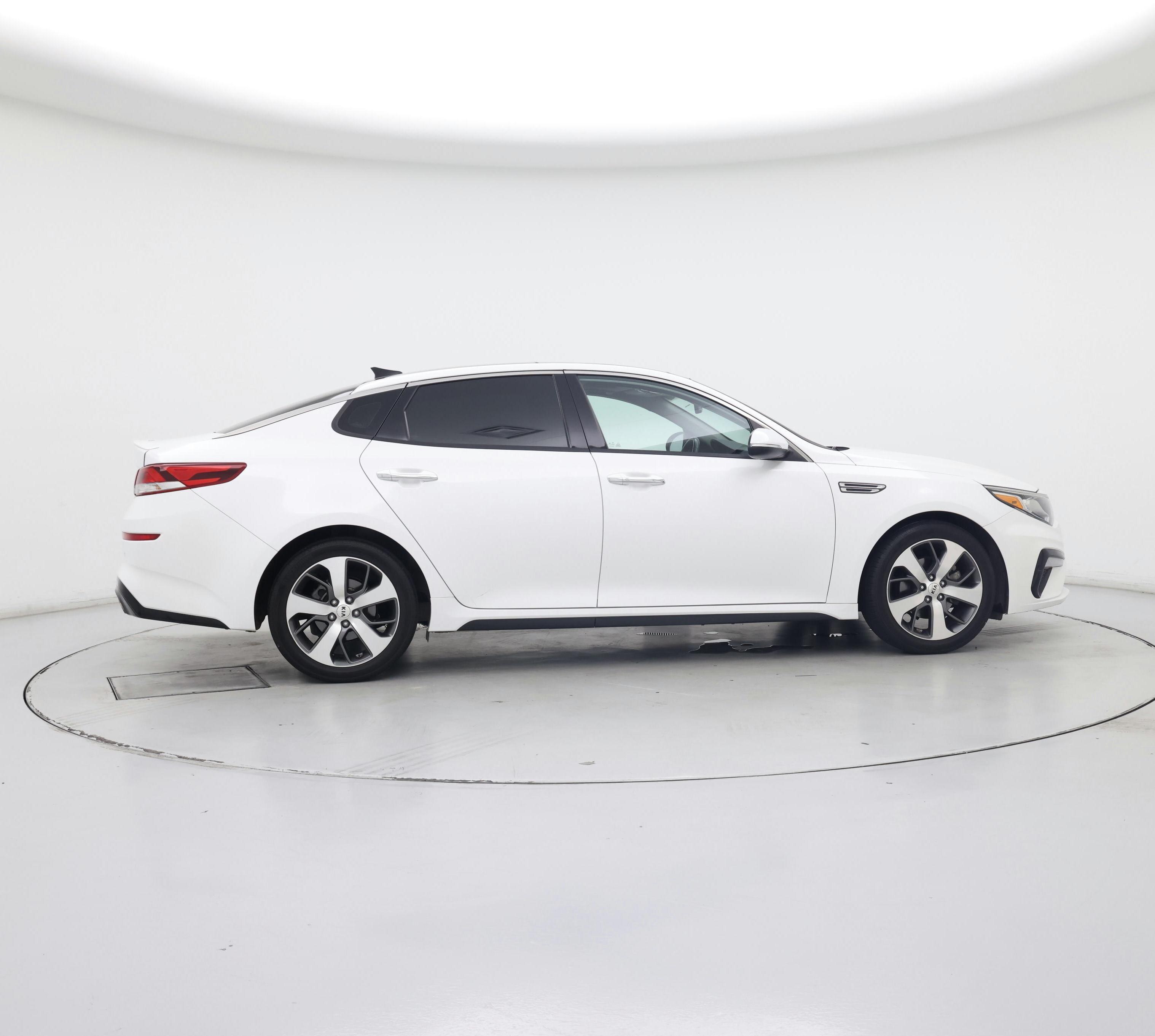 Thumbnail: 2019 Kia Optima - 7