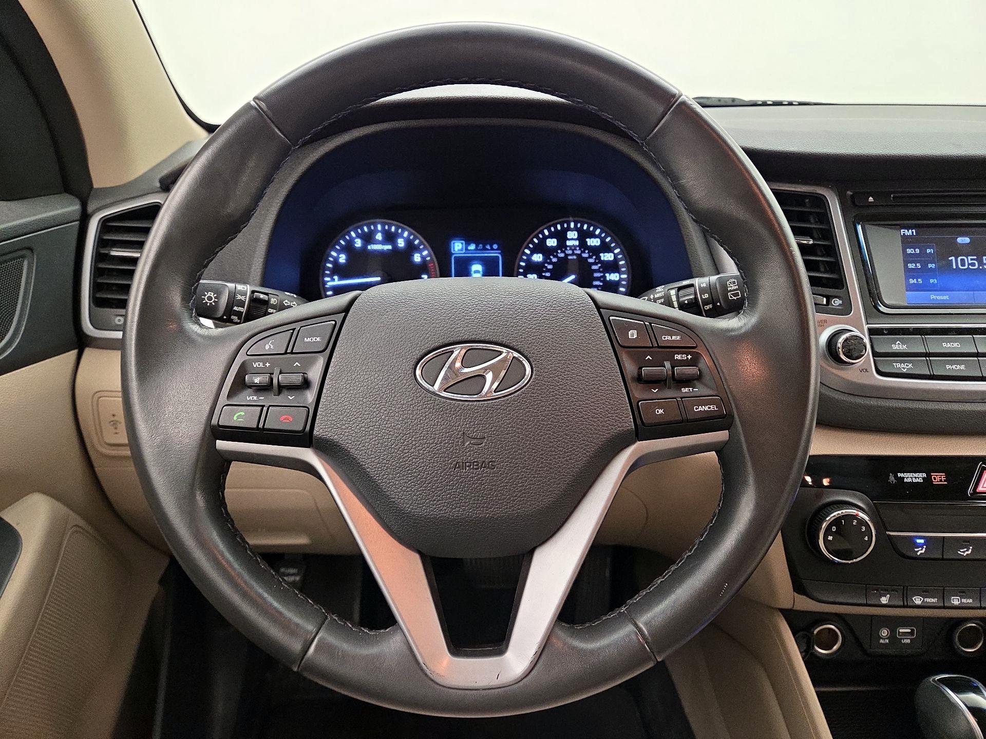 Thumbnail: 2017 Hyundai Tucson - 10