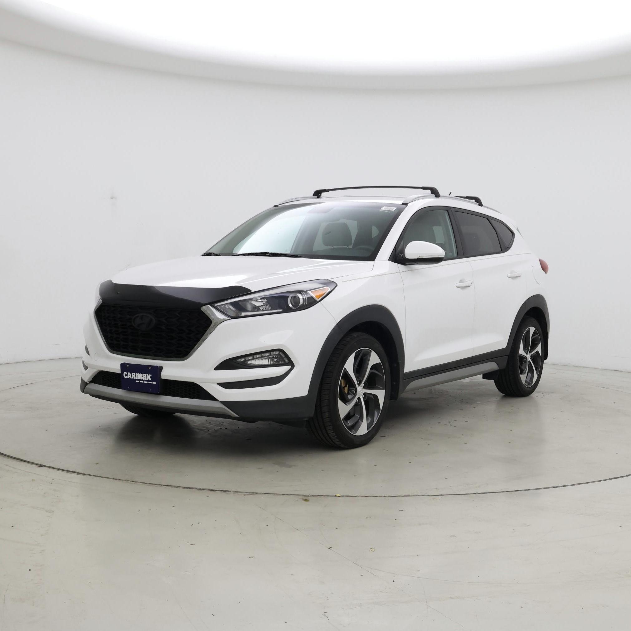 Thumbnail: 2017 Hyundai Tucson - 4