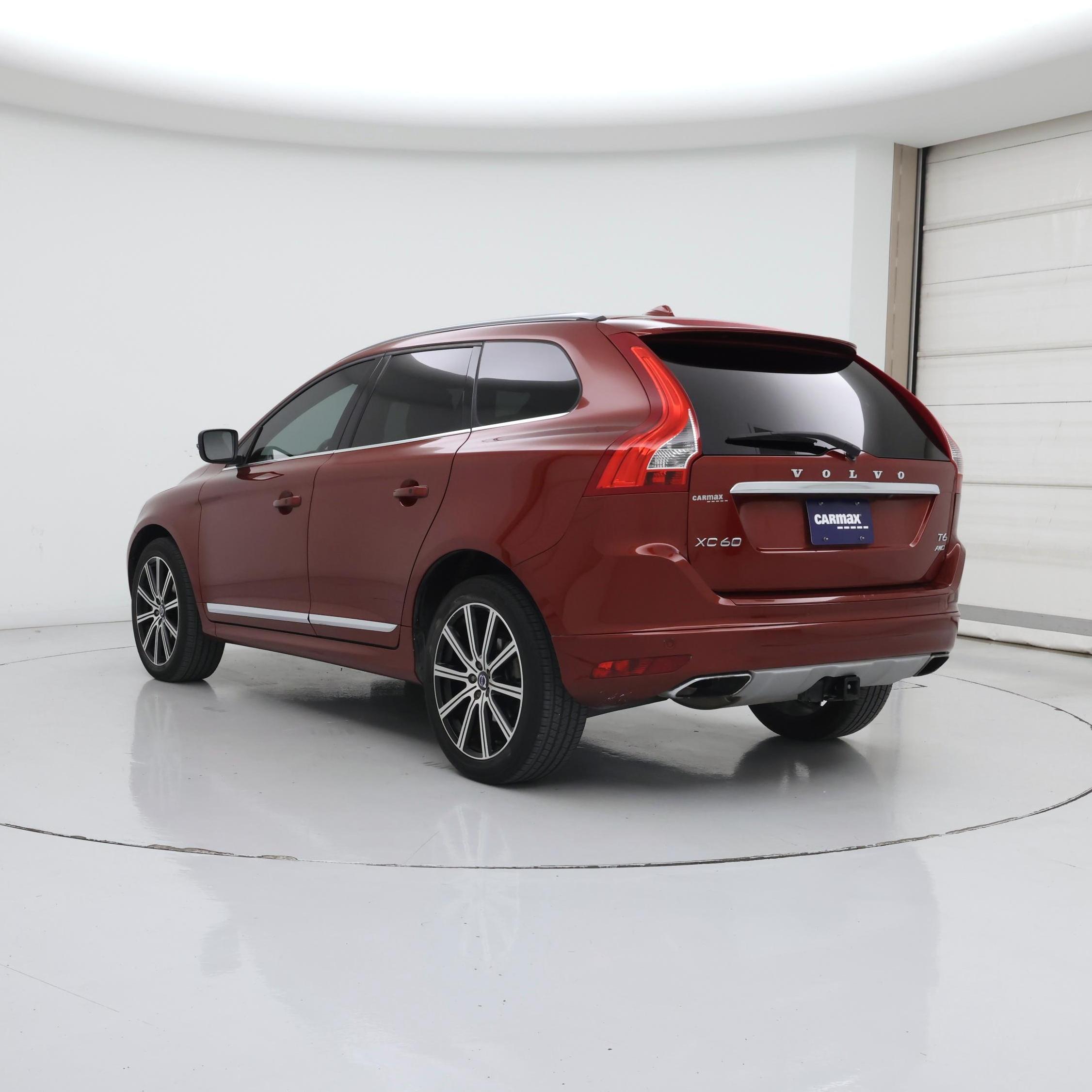 Thumbnail: 2016 Volvo XC60 - 2