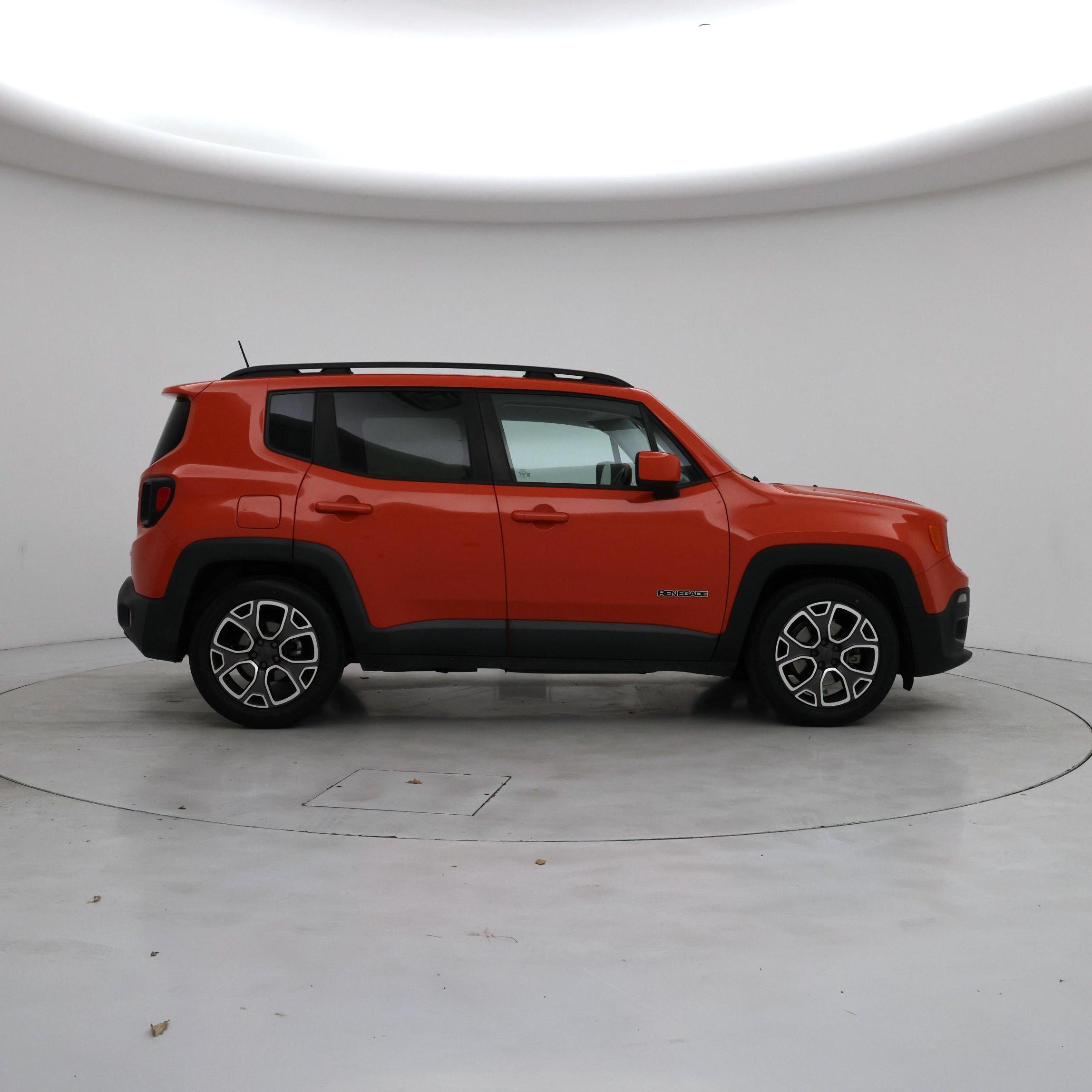 Thumbnail: 2015 Jeep Renegade - 7