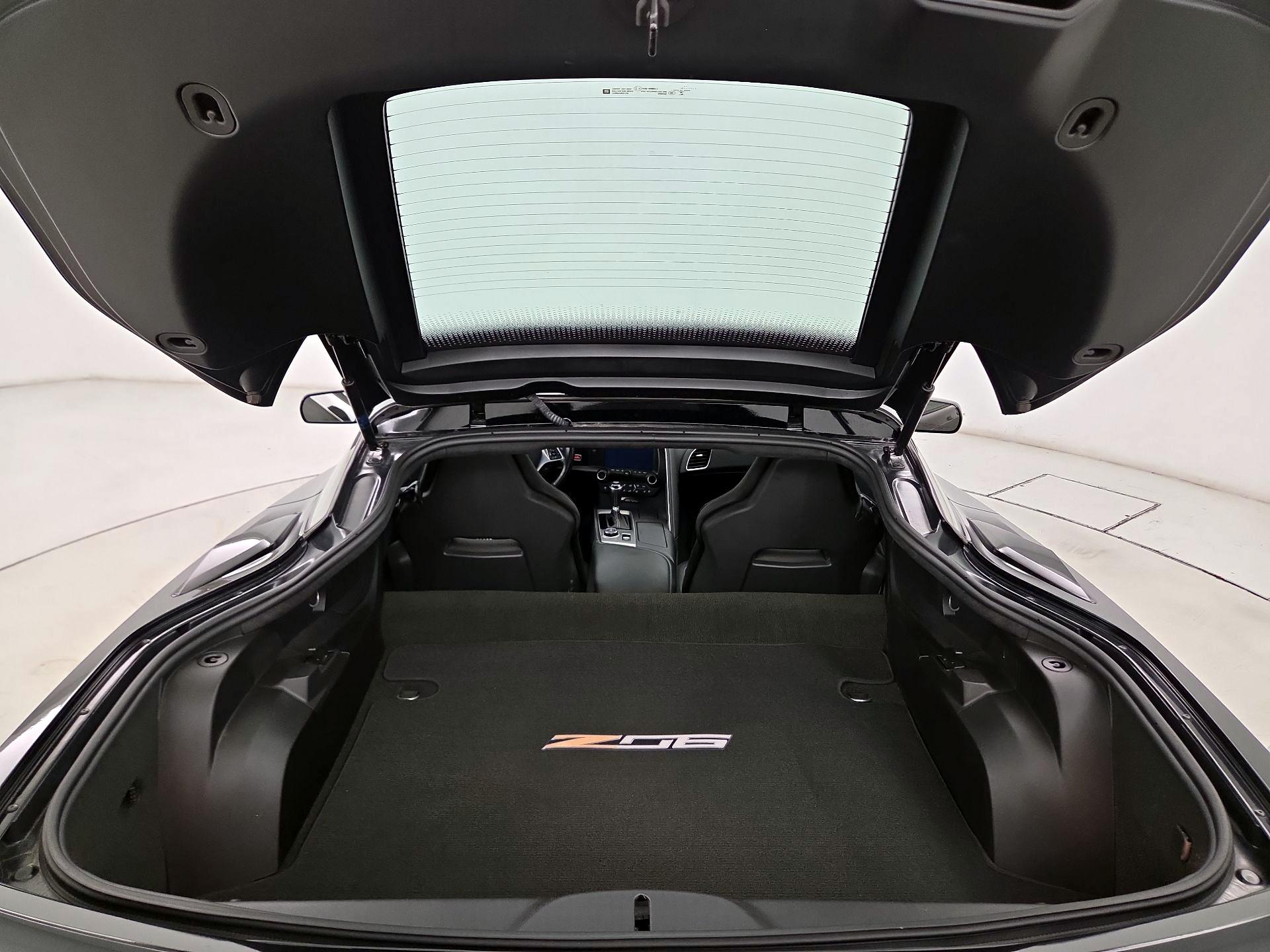Thumbnail: 2017 Chevrolet Corvette - 20