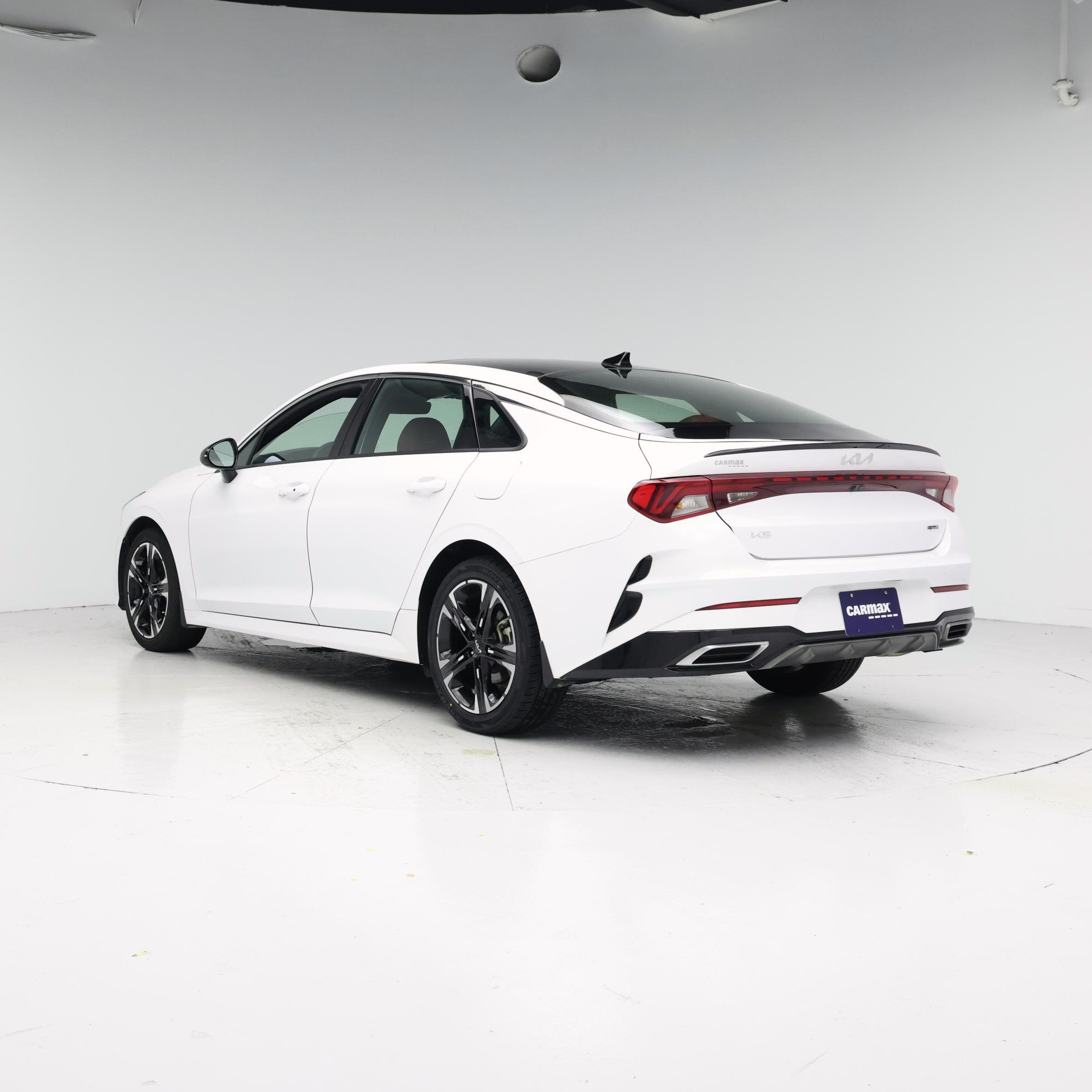 Thumbnail: 2023 Kia K5 - 2