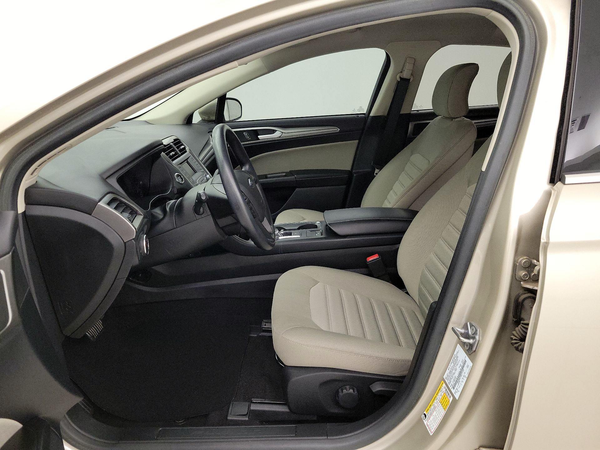 Thumbnail: 2019 Ford Fusion - 11