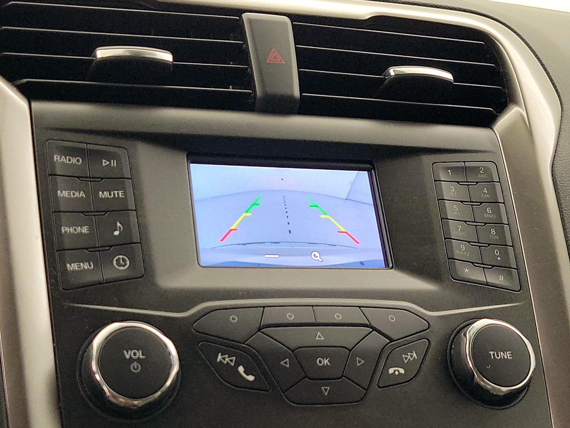 Thumbnail: 2019 Ford Fusion - 14
