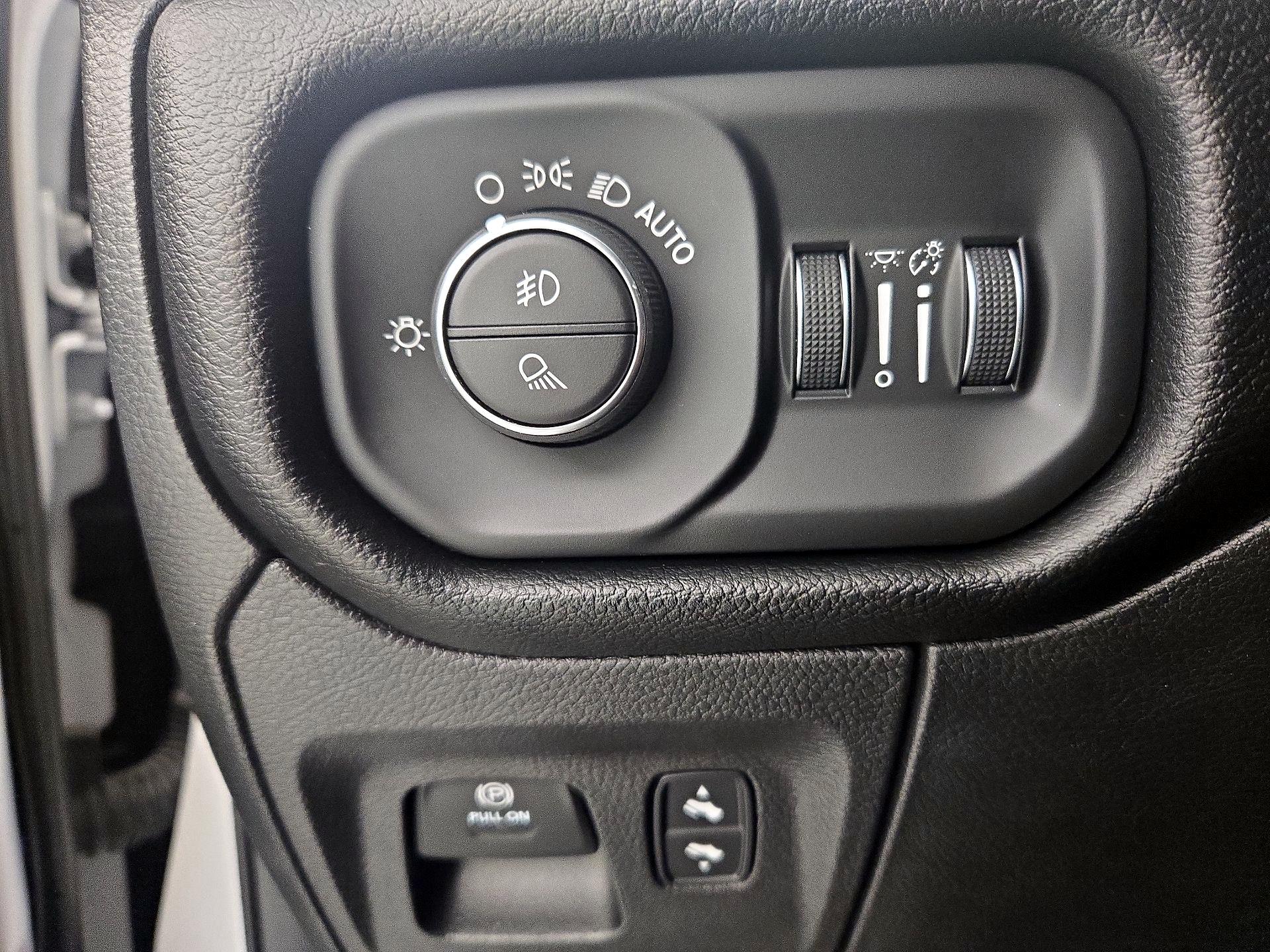 Thumbnail: 2022 RAM 1500 - 13