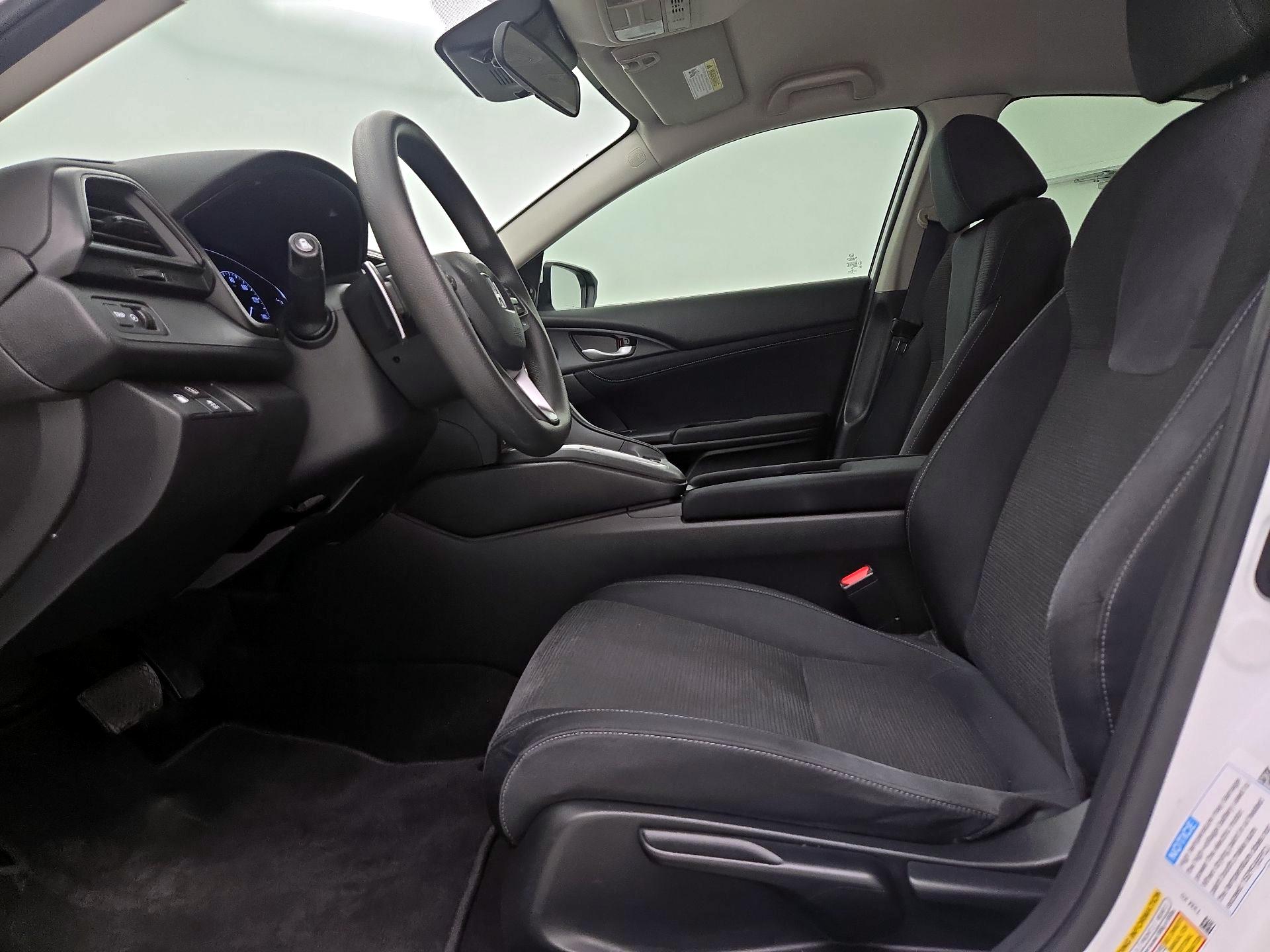 Thumbnail: 2019 Honda Insight - 11