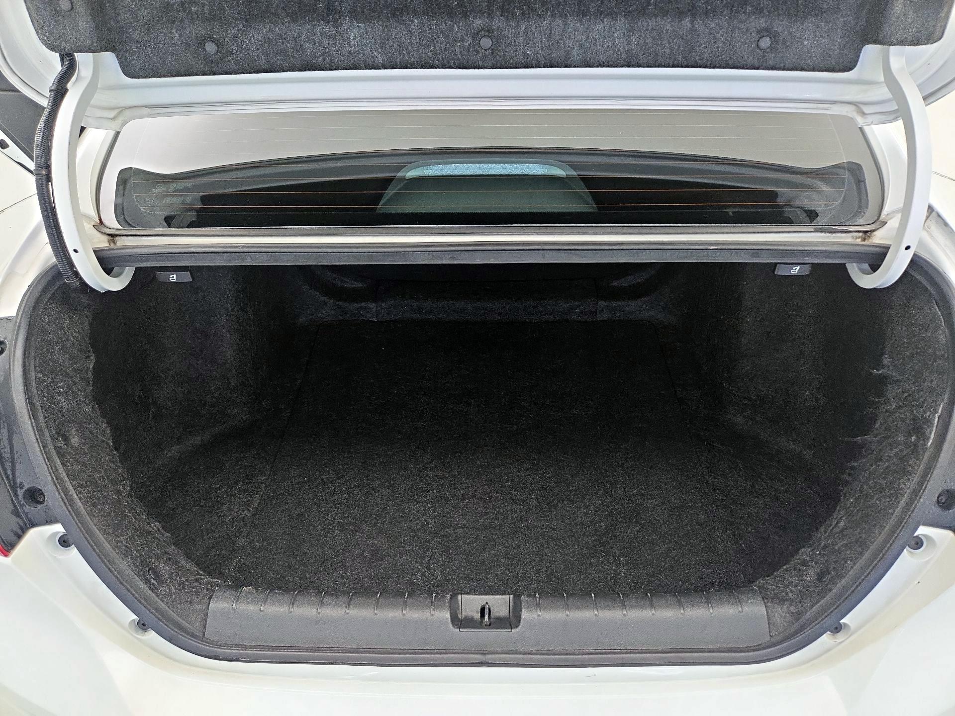 Thumbnail: 2019 Honda Insight - 20